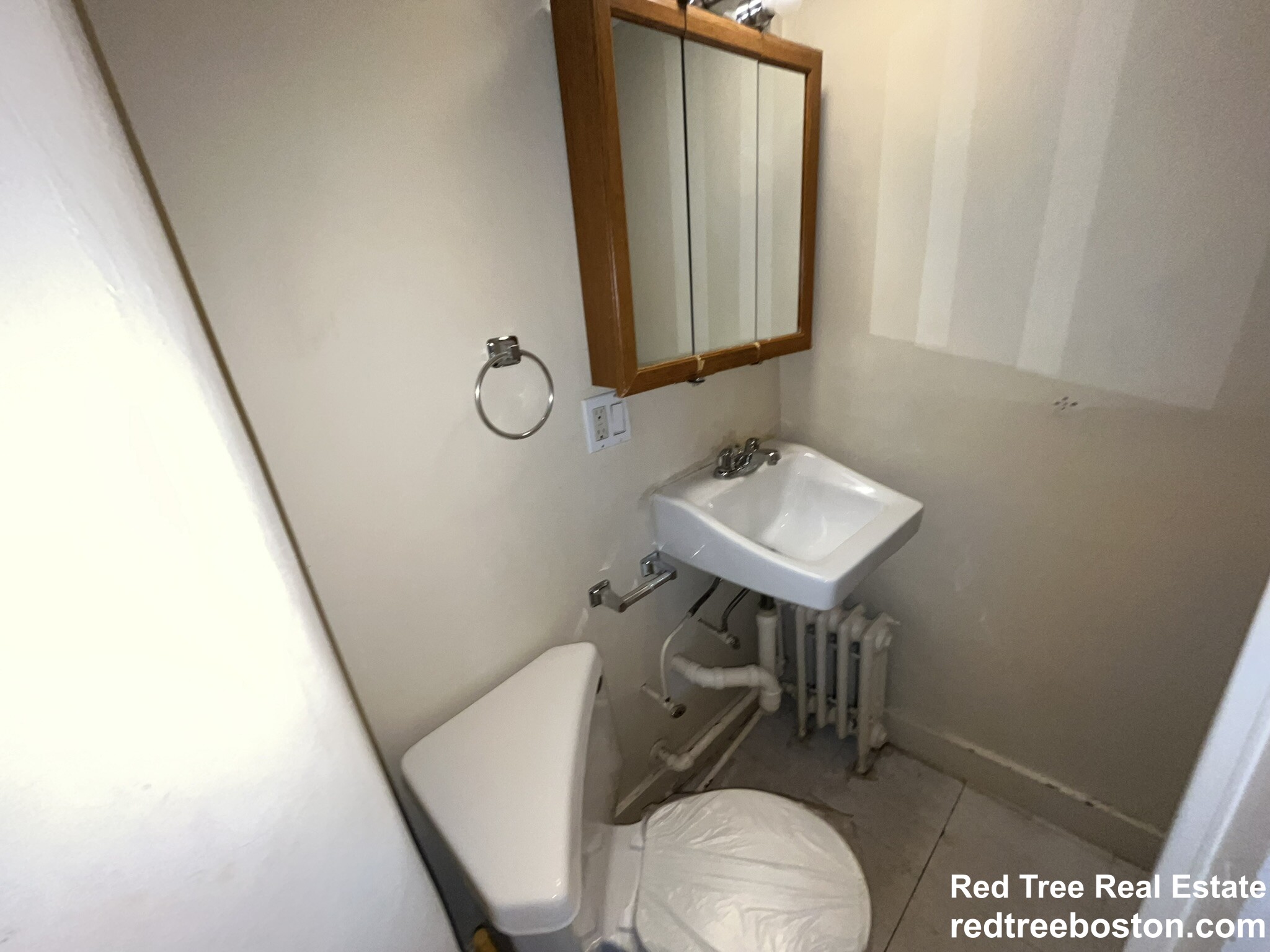 90 Myrtle St, Beacon Hill