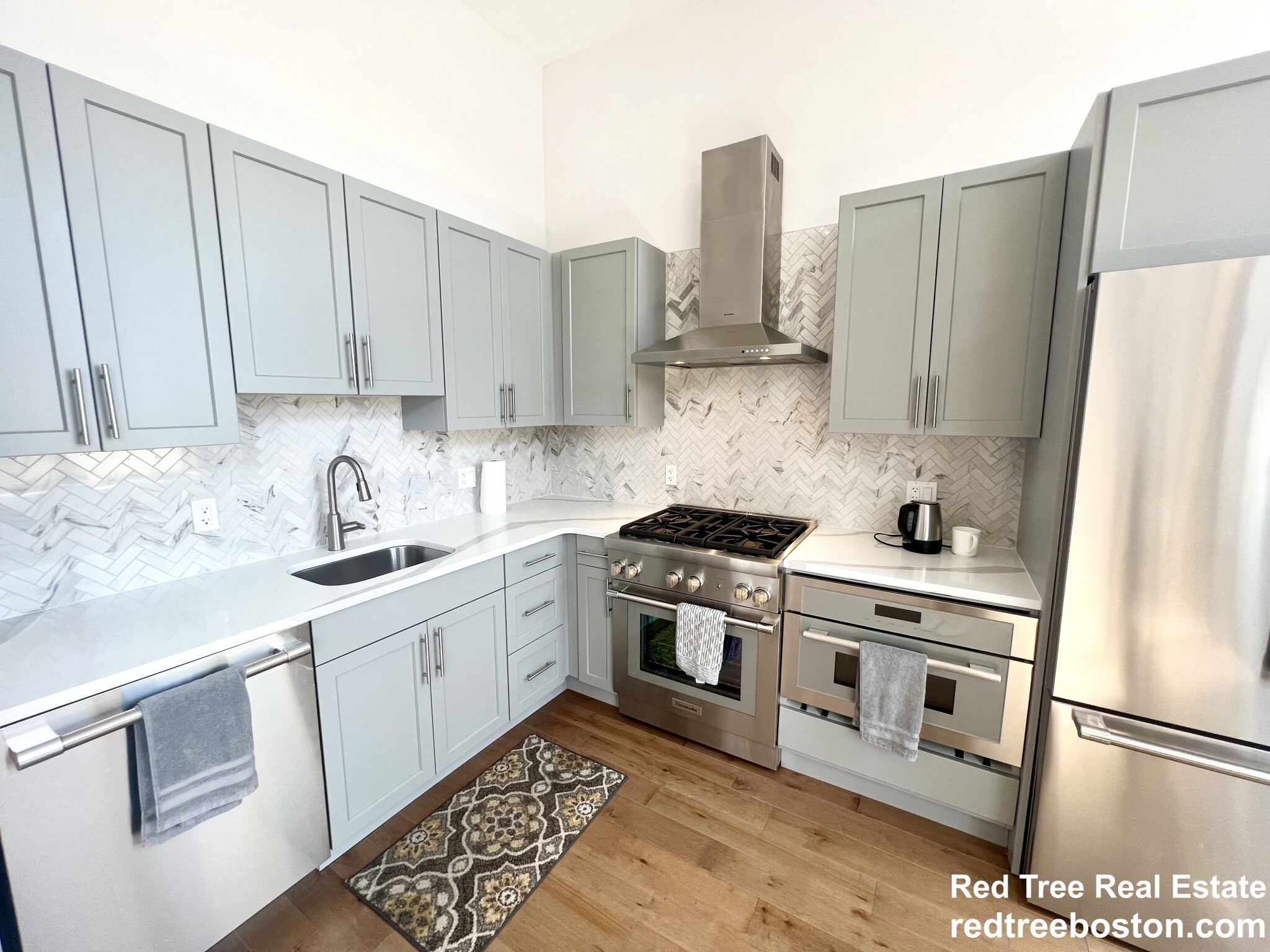 50 Hichborn, Brighton