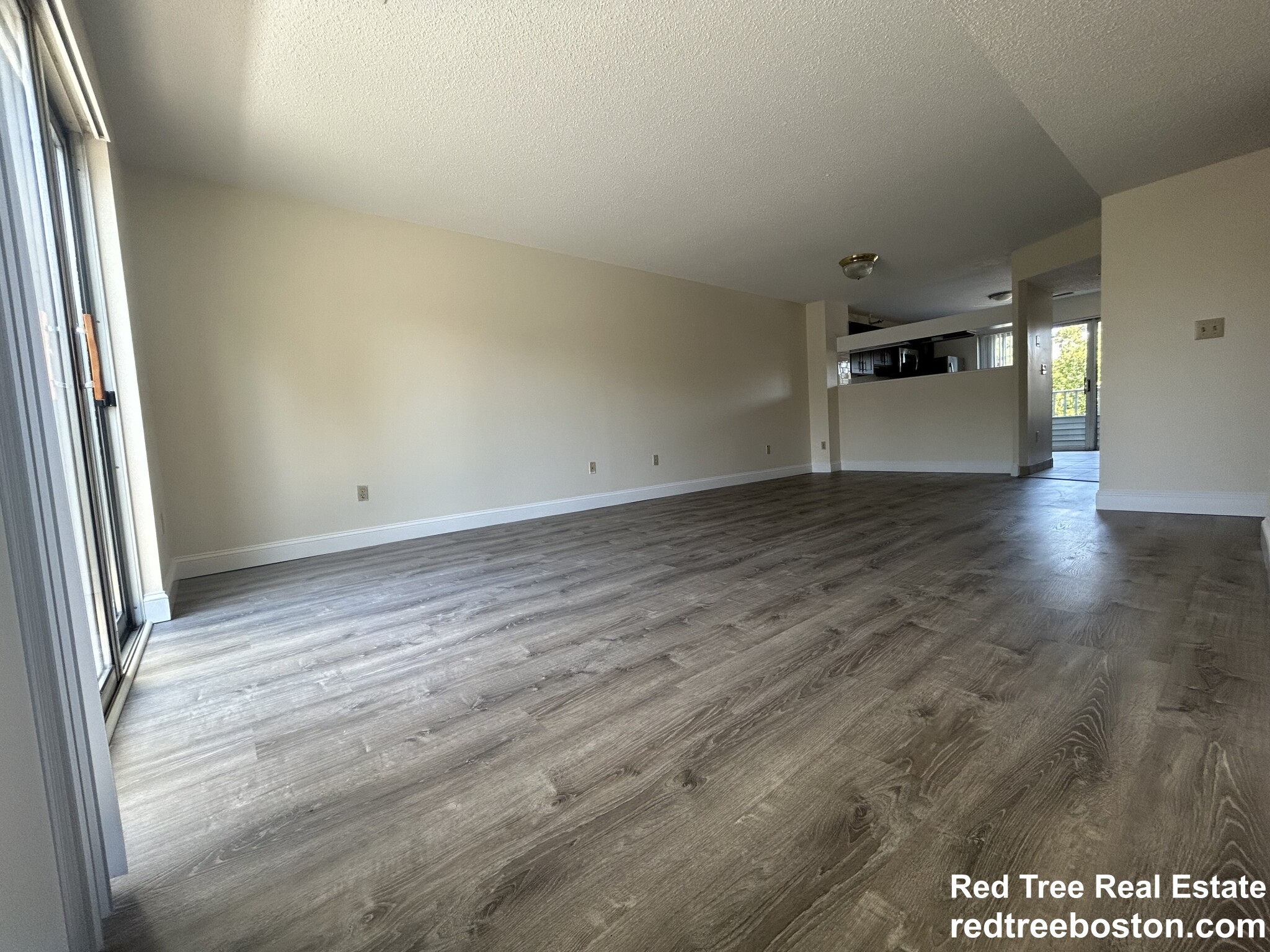 150 North Beacon St, Brighton