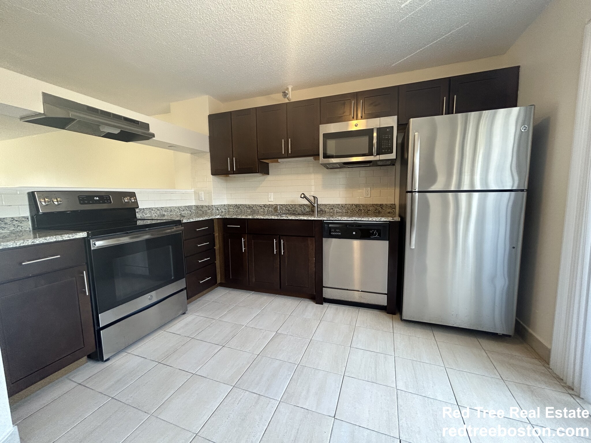 150 North Beacon St, Brighton