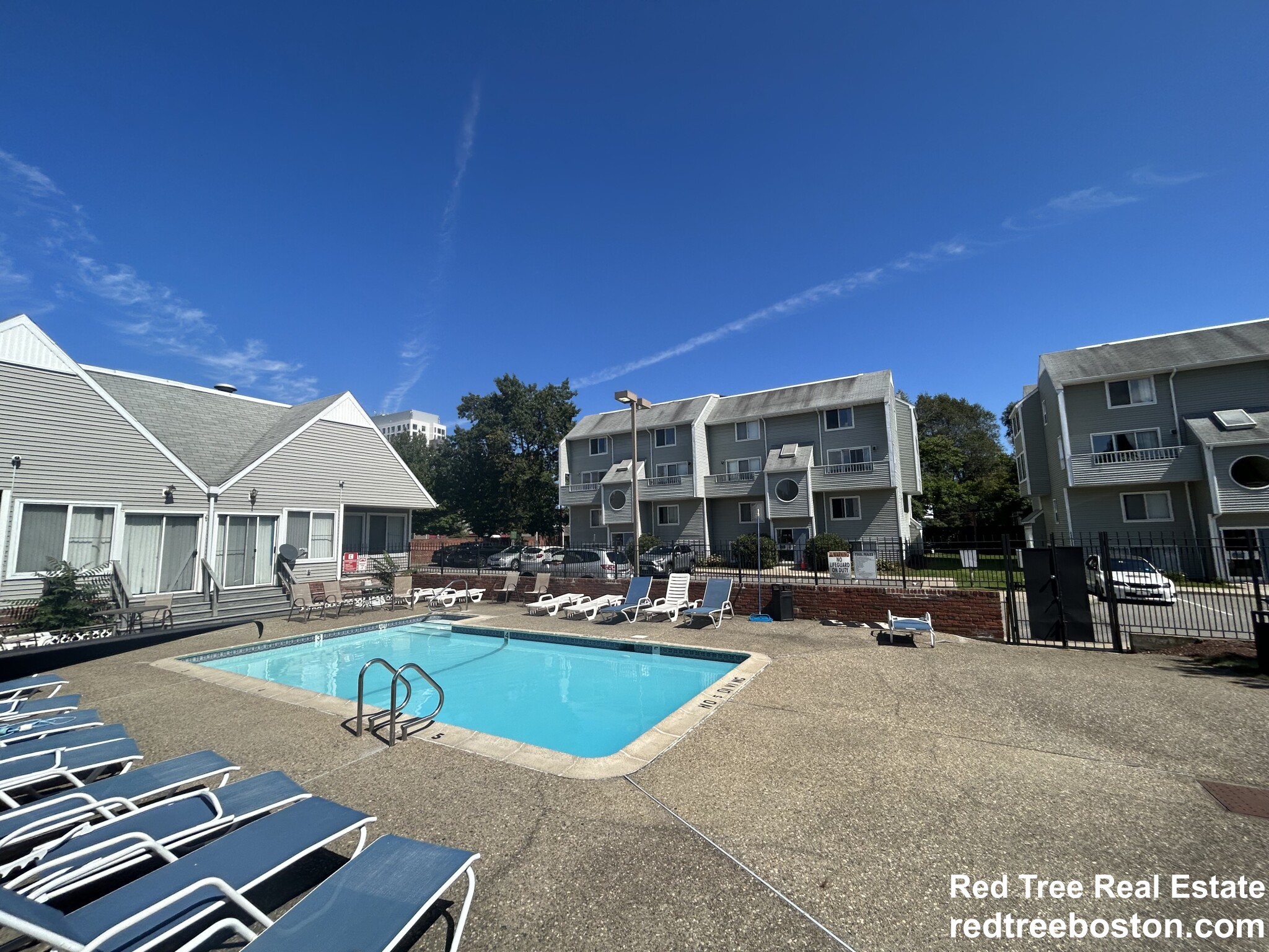 150 North Beacon St, Brighton