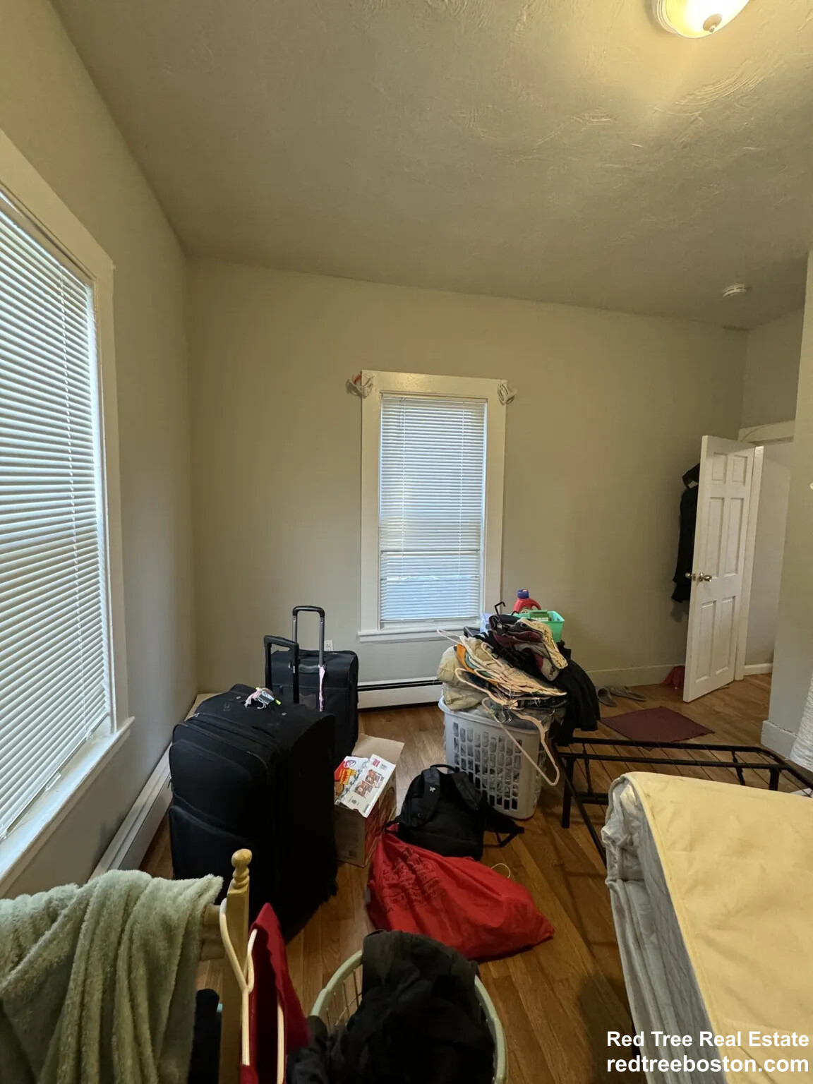 11 Snow St, Brighton