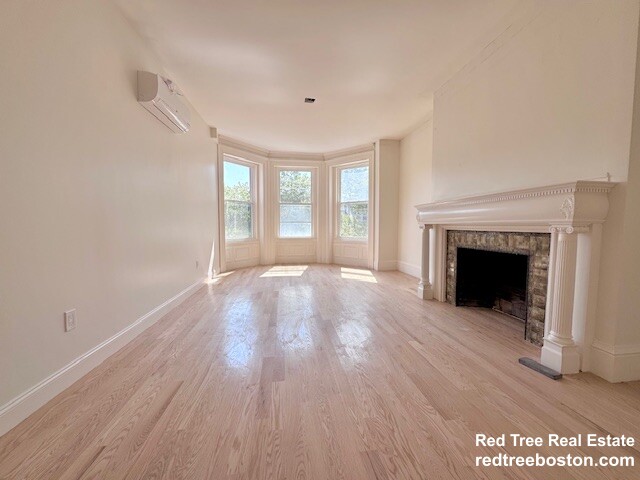 1680 Beacon St, Brookline