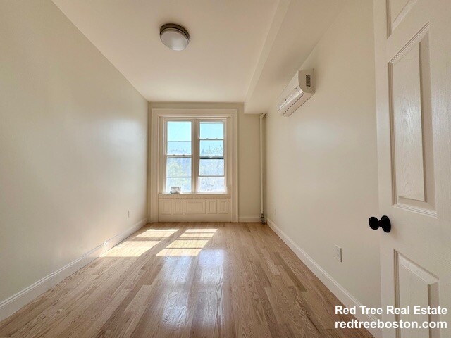 1680 Beacon St, Brookline