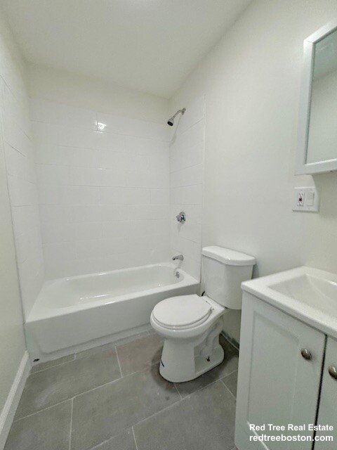 1680 Beacon St, Brookline