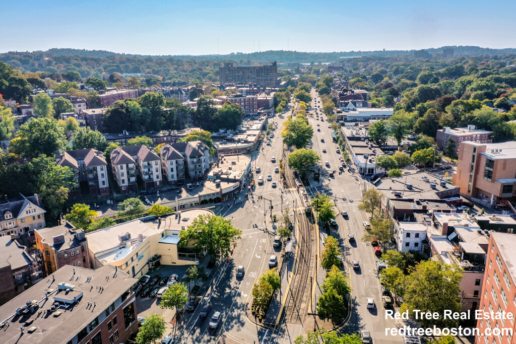 1680 Beacon St, Brookline