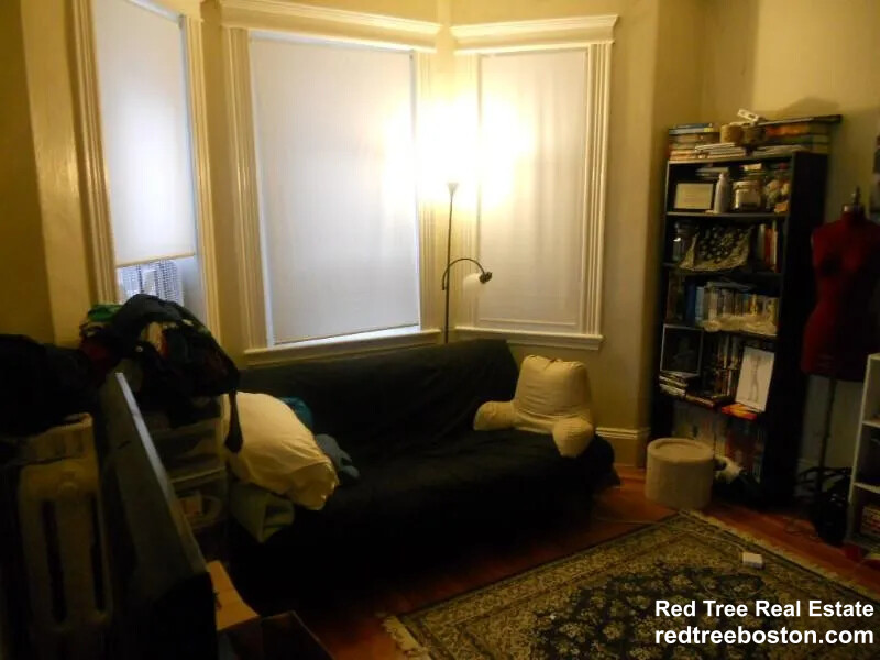 11 Royce Rd, Allston