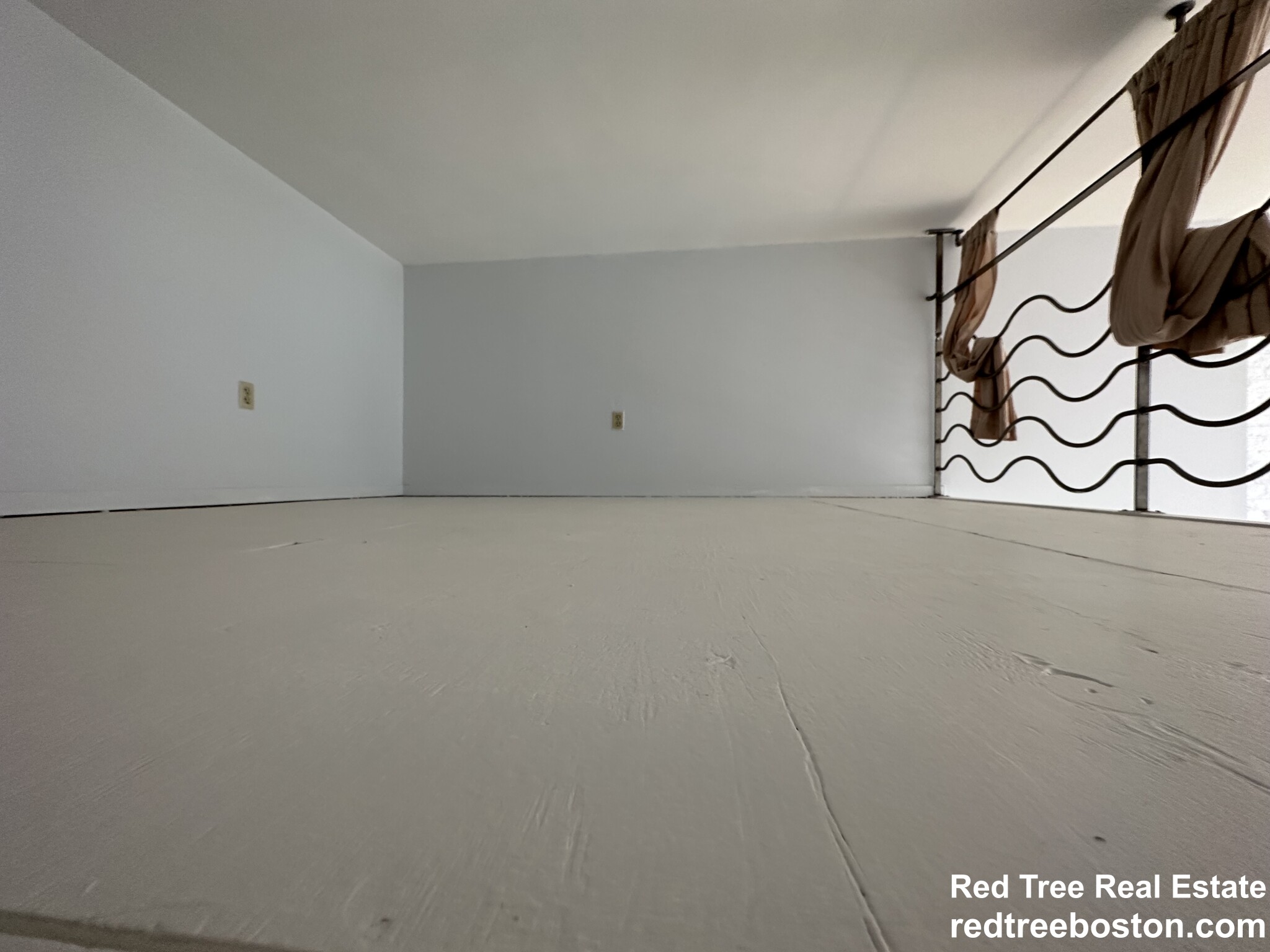 61 Brookline Ave, Kenmore