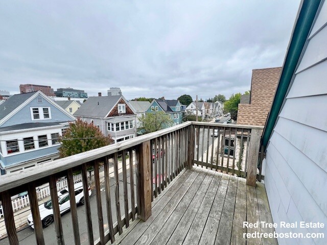 9 Cushman Rd, Brighton