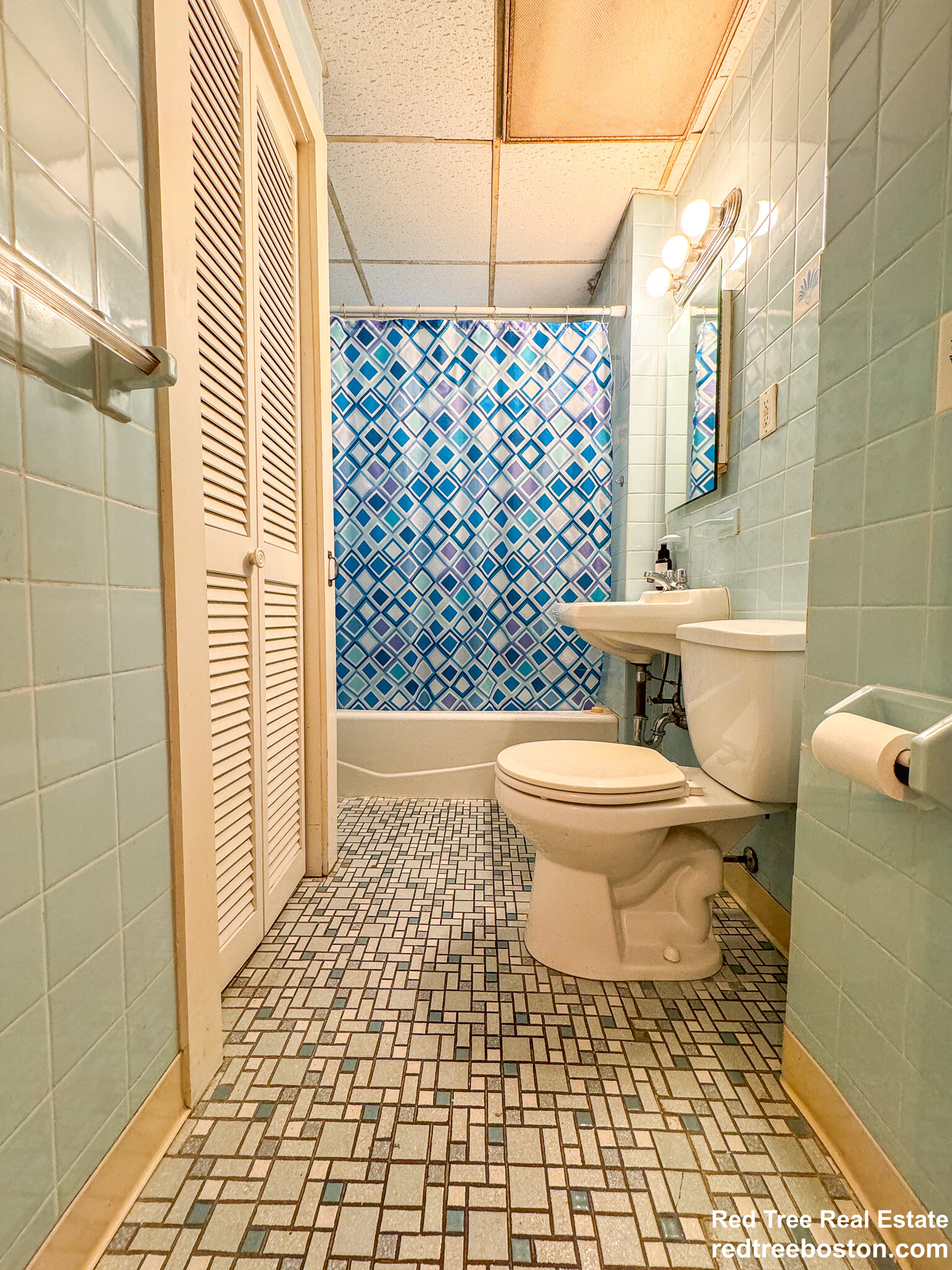 222 Fellsway West, Medford