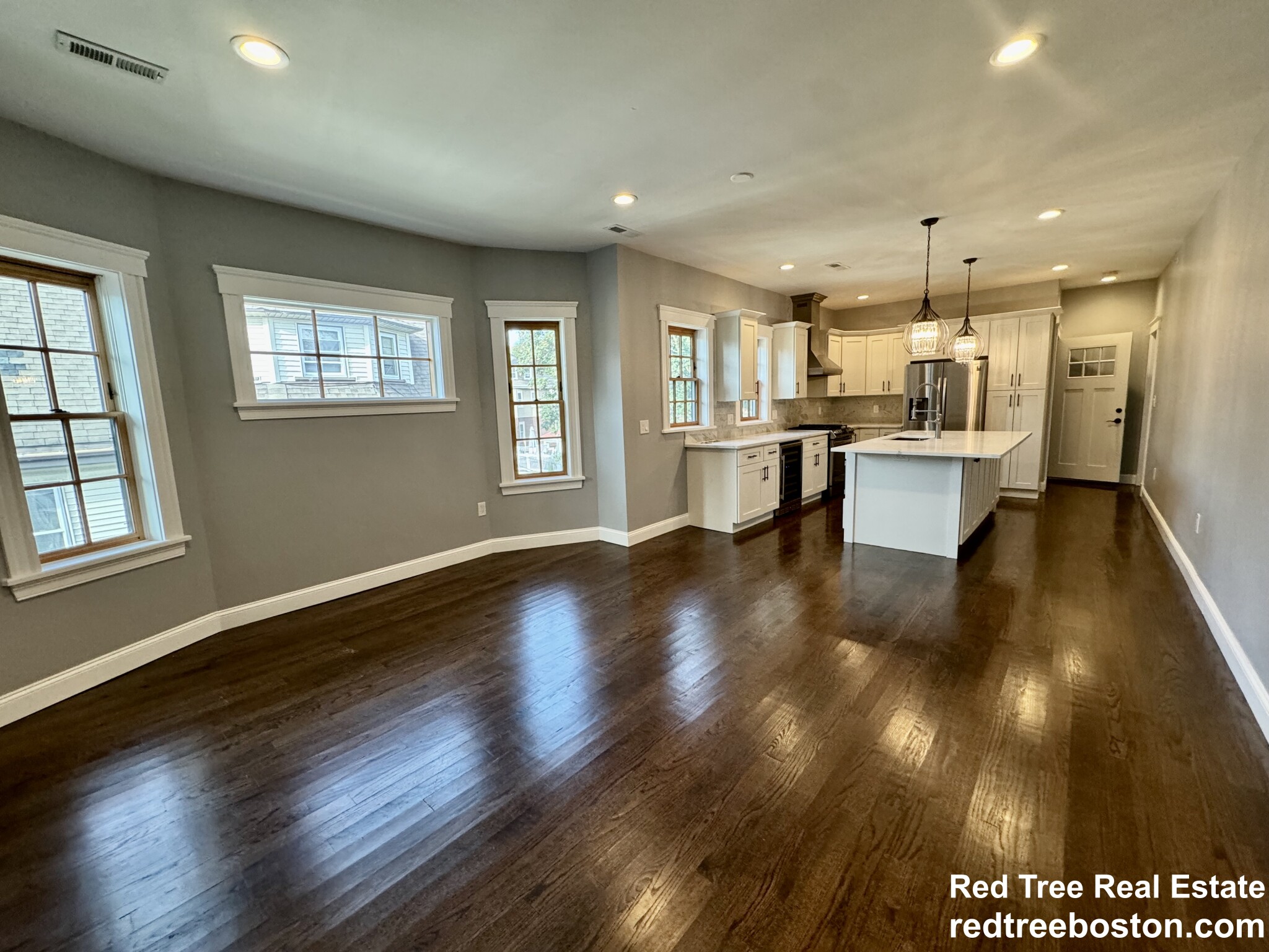 52 Spencer St, Dorchester