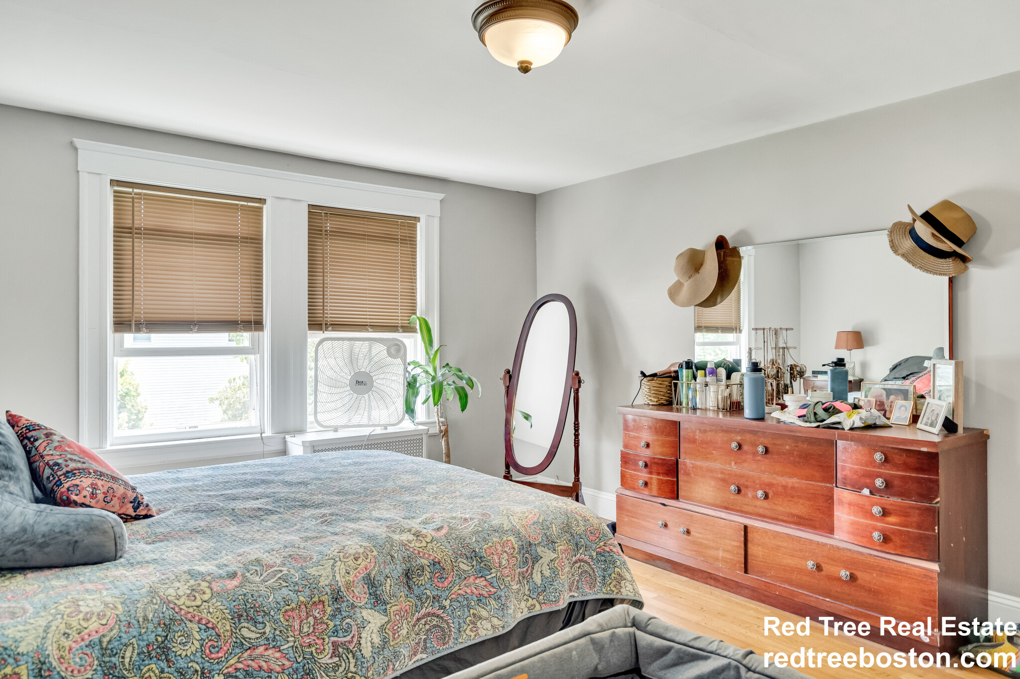 11 Keefe Ave, Newton Upper Falls