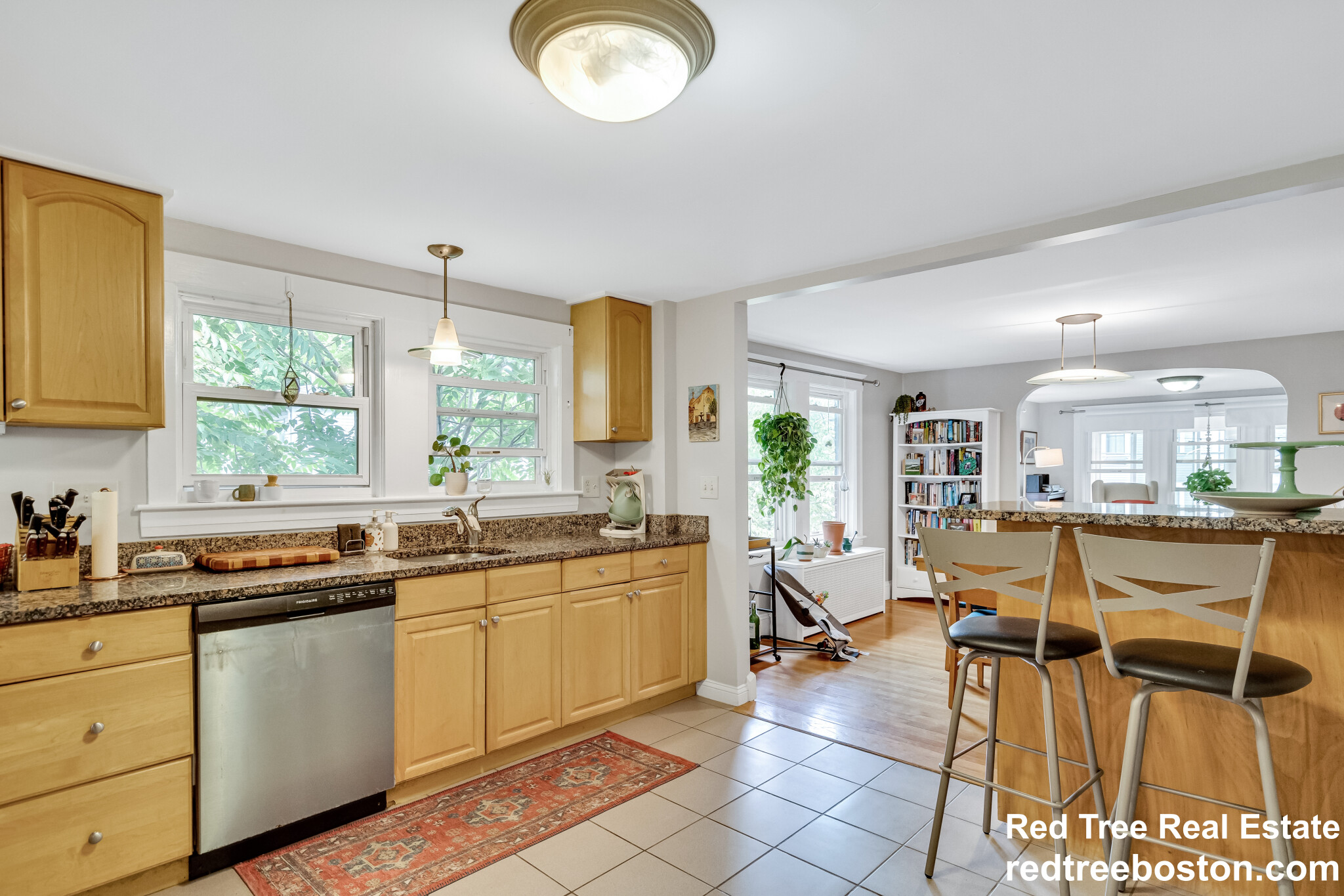 11 Keefe Ave, Newton Upper Falls