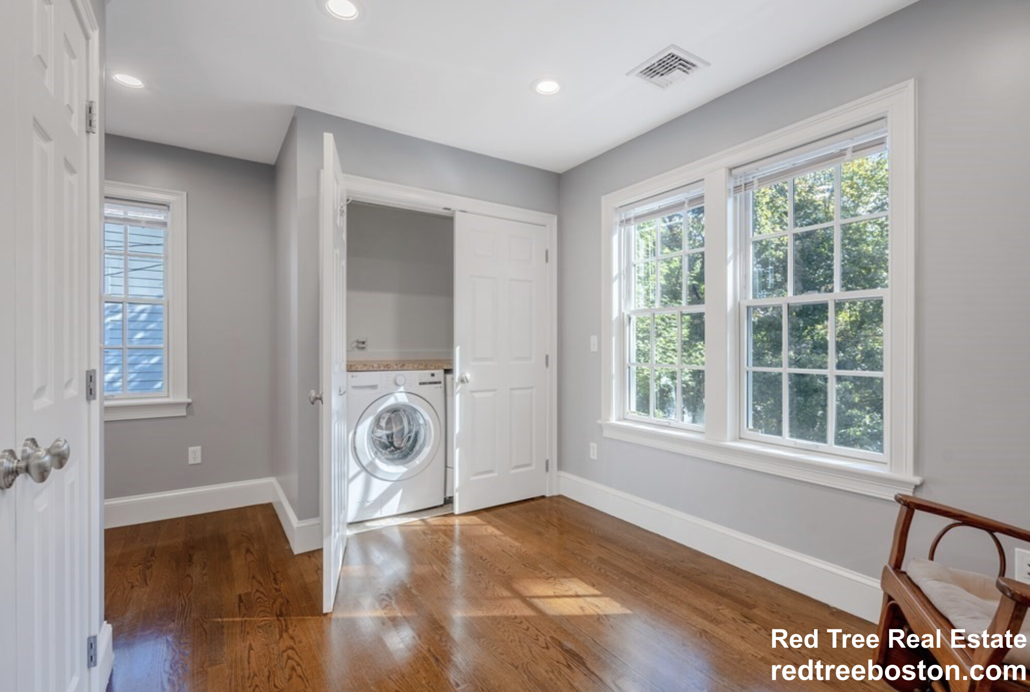 42 Chandler Pl, Newton Highlands