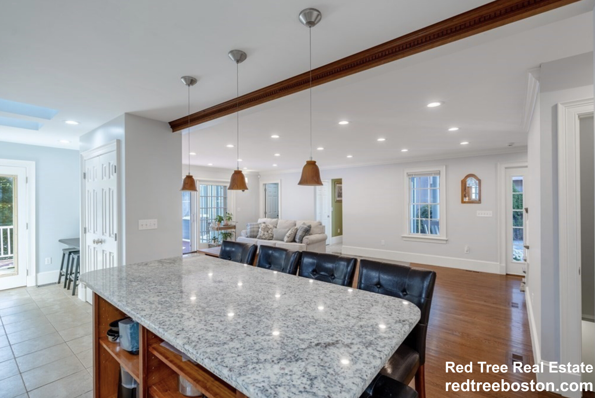 42 Chandler Pl, Newton Highlands