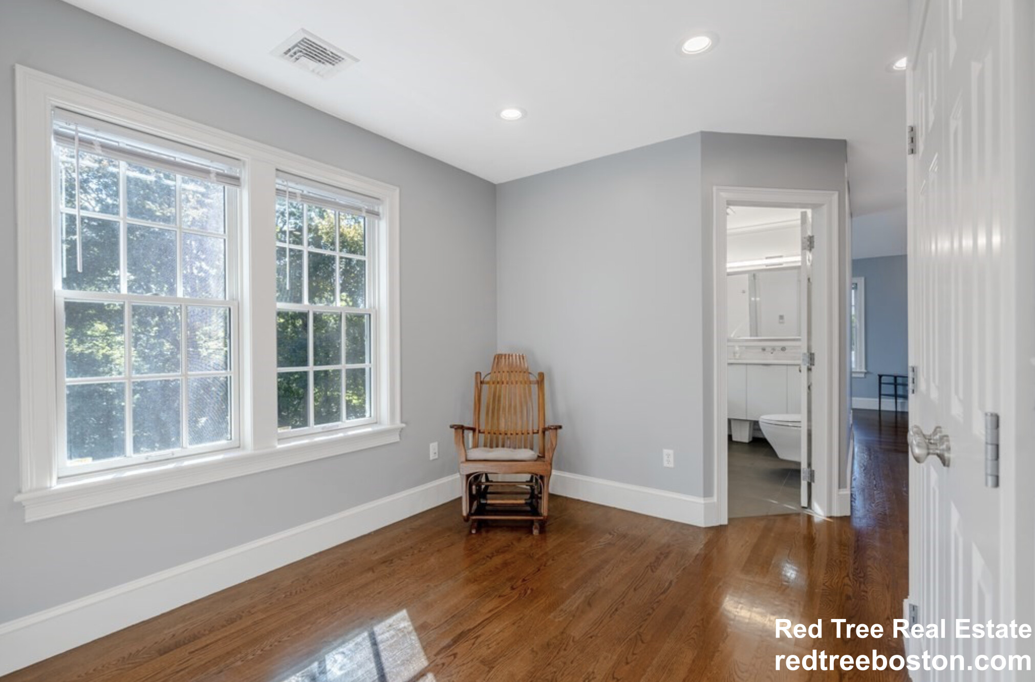 42 Chandler Pl, Newton Highlands