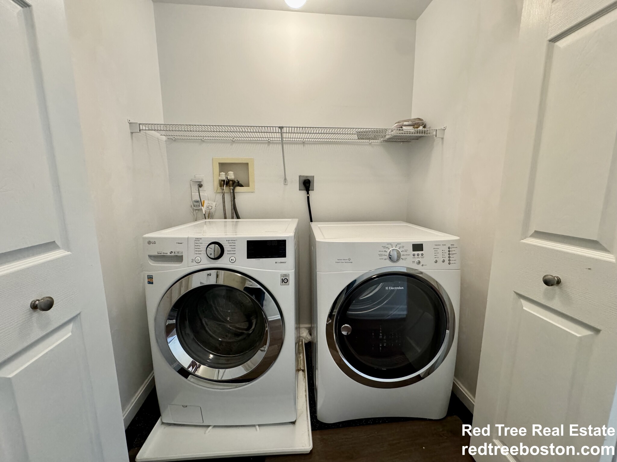 171 Bishops Forest Dr, North Waltham