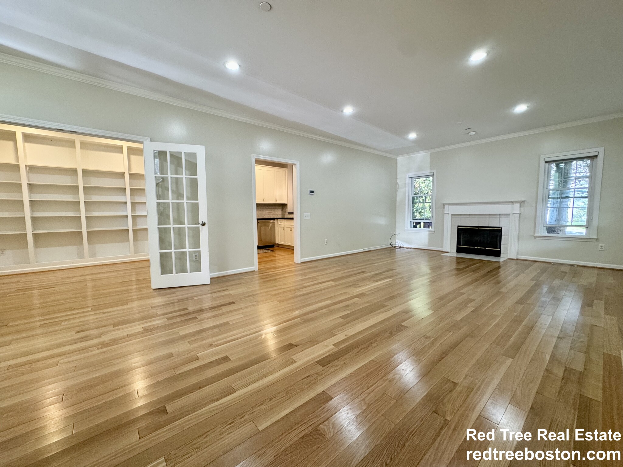 171 Bishops Forest Dr, North Waltham