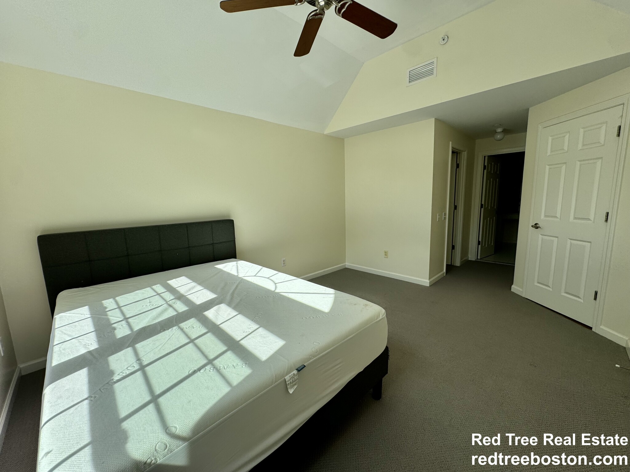 171 Bishops Forest Dr, North Waltham