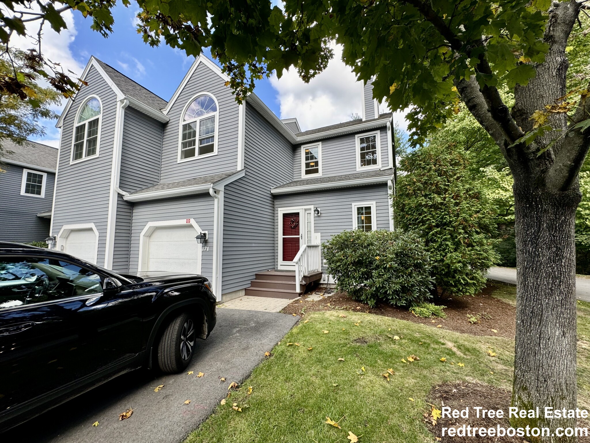 171 Bishops Forest Dr, North Waltham