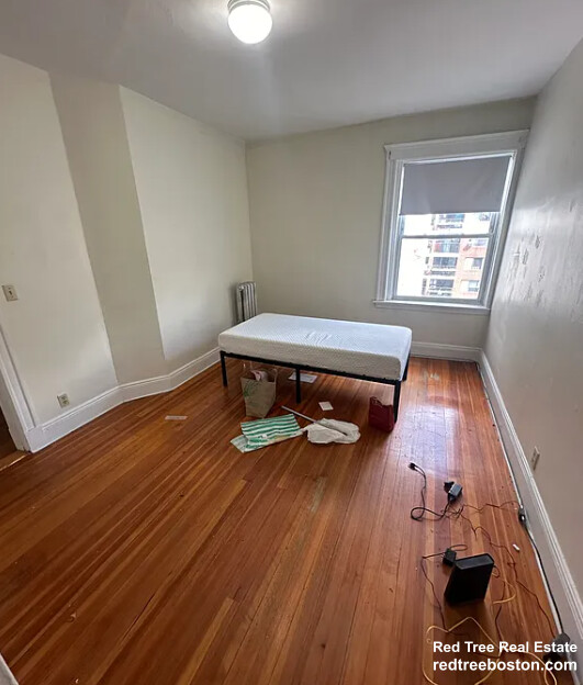 19 Mount Hood Rd, Brighton