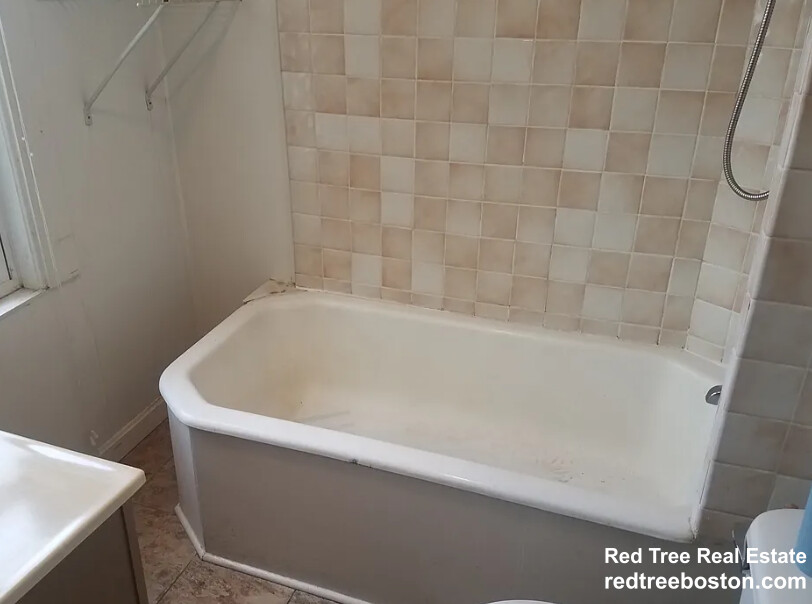 5 Albemarle St, Hyde Park