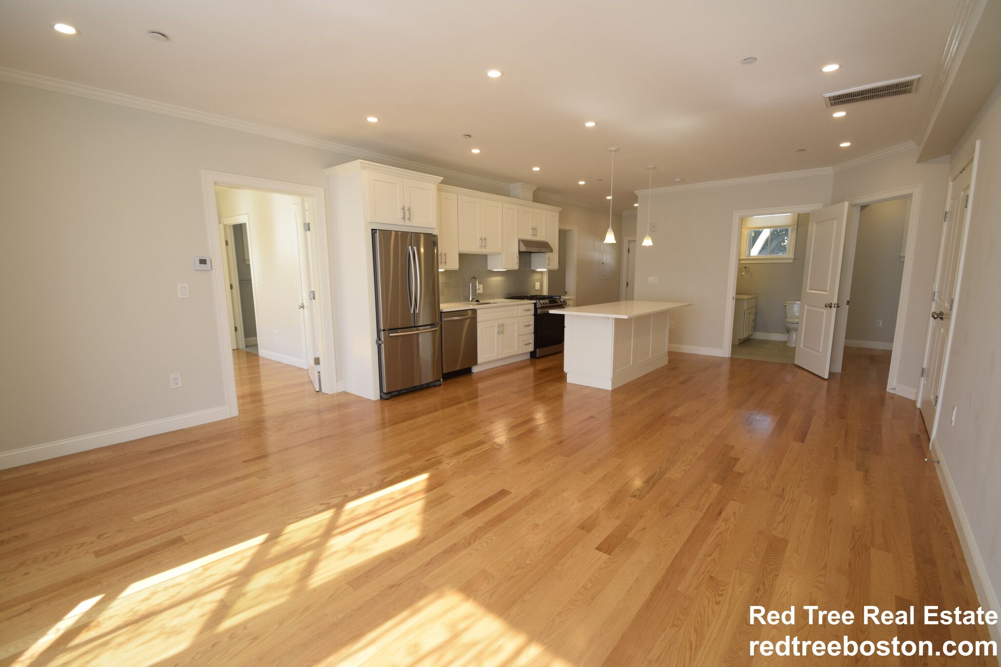 54 Waverly St, Brighton