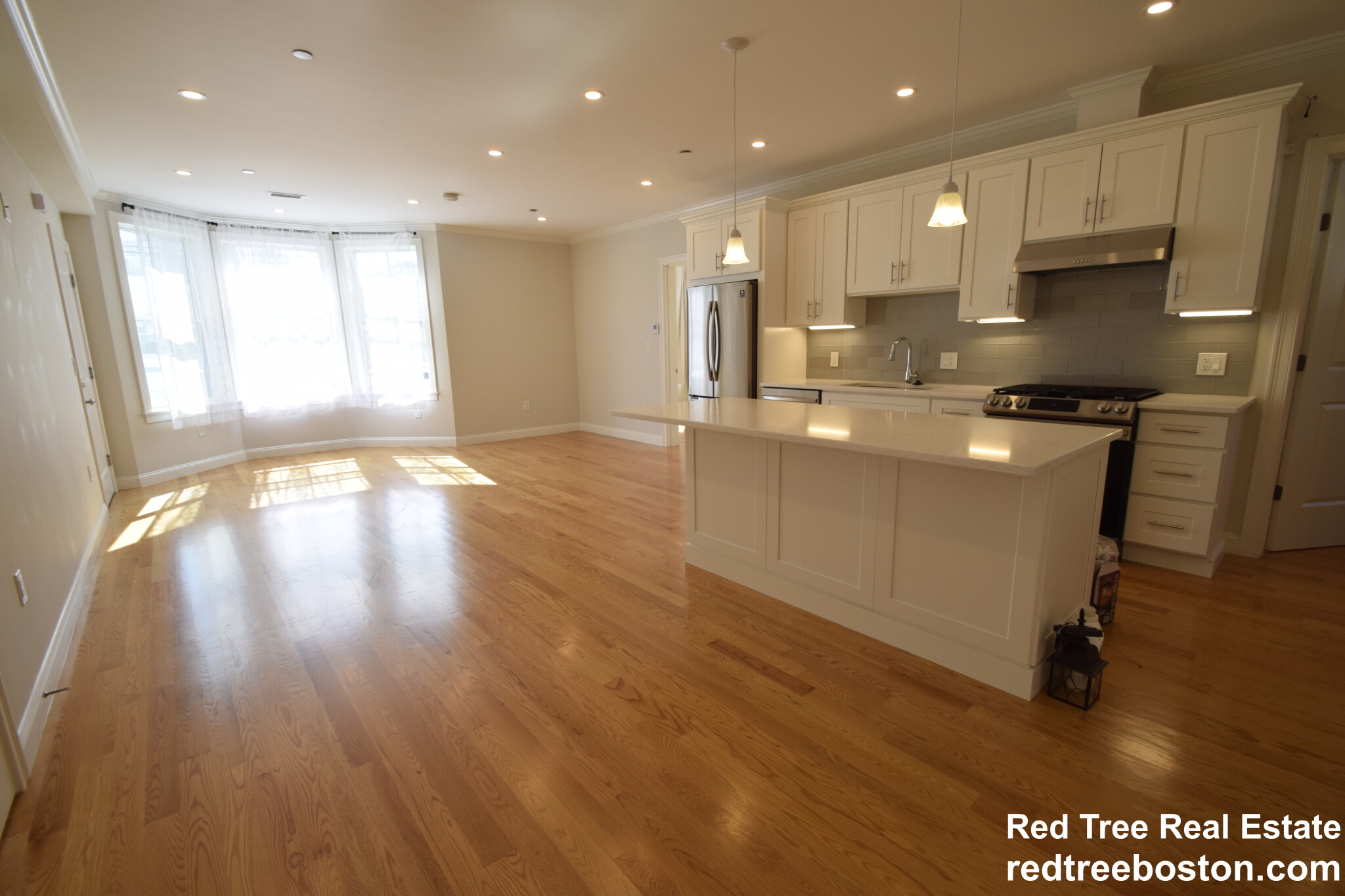 54 Waverly St, Brighton