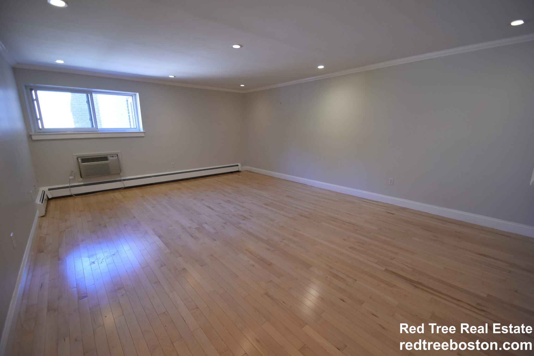 121 Tremont St, Brighton