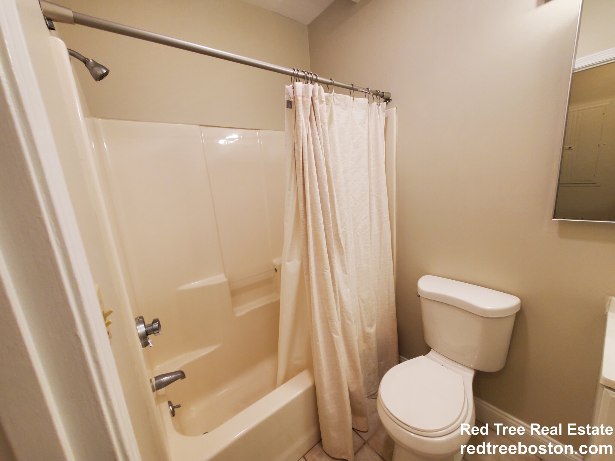 21 Brookline St, Cambridgeport