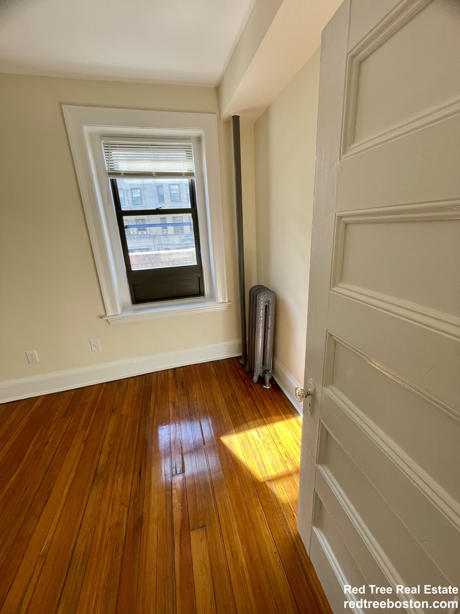 885 Massachusetts Ave, Mid Cambridge