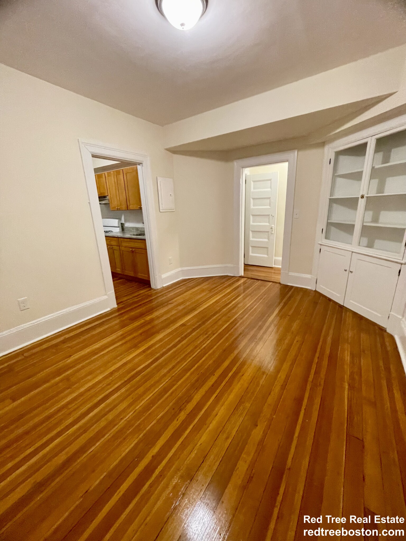 885 Massachusetts Ave, Mid Cambridge