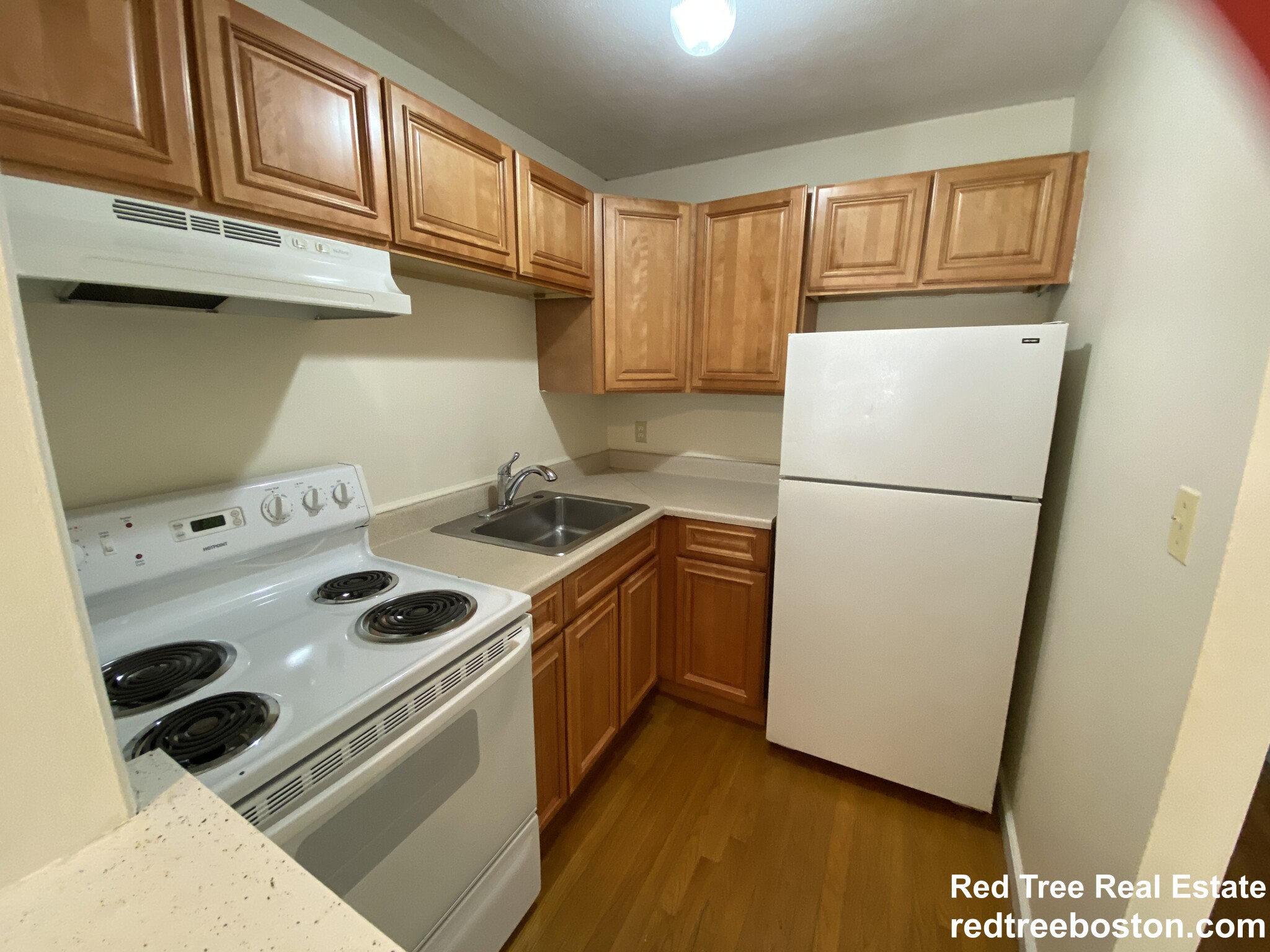 34 Gardner St, Allston