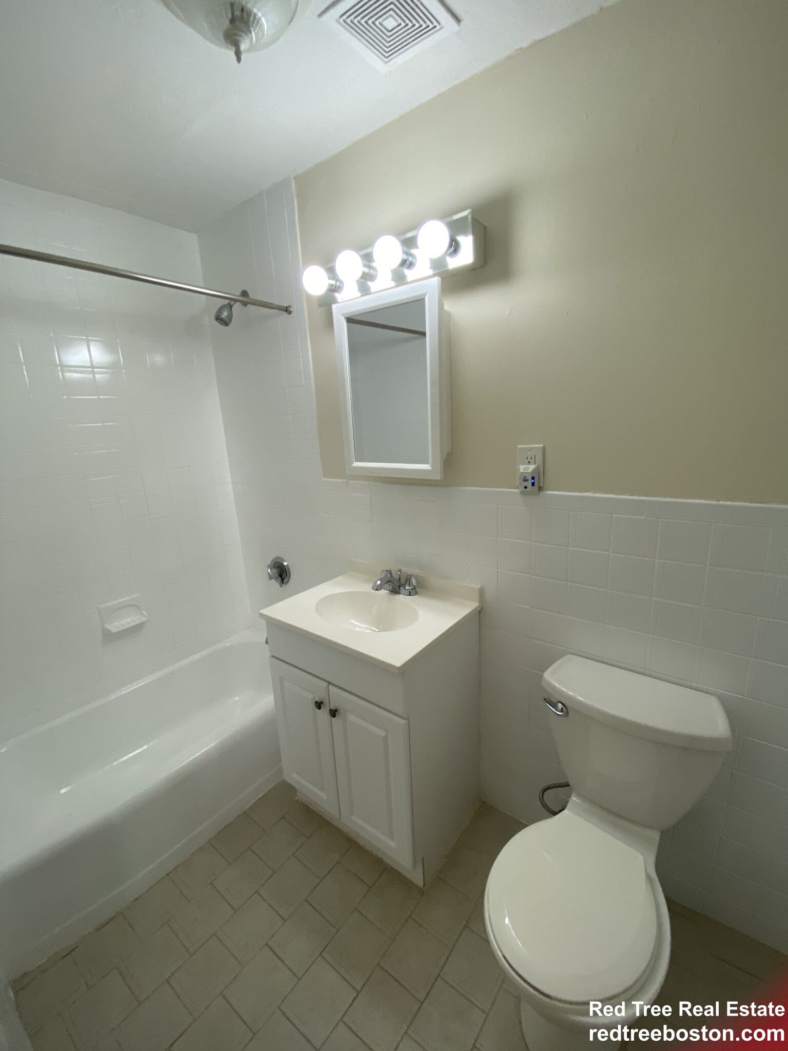 34 Gardner St, Allston