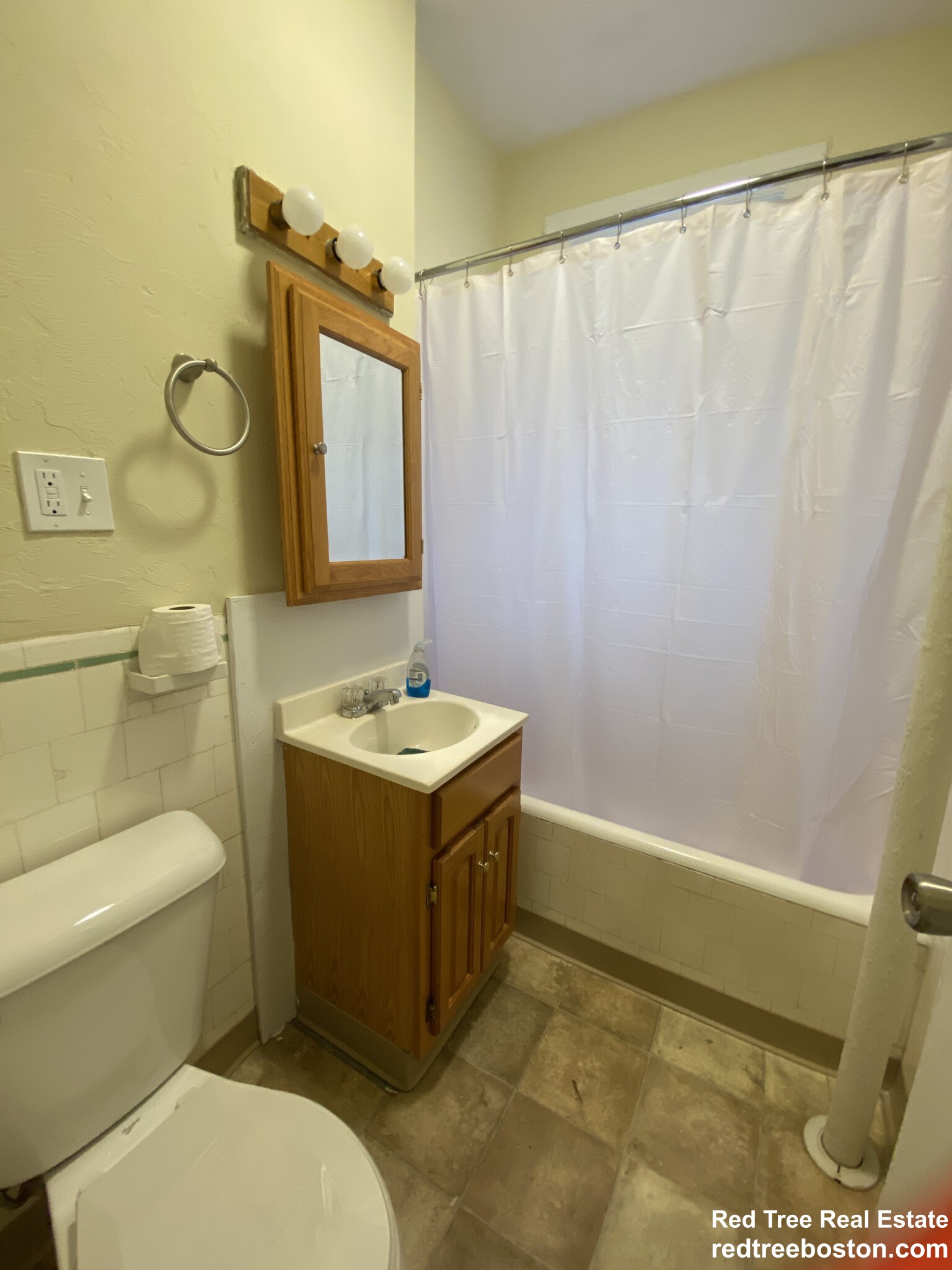 45 Chestnut Hill Ave, Brighton