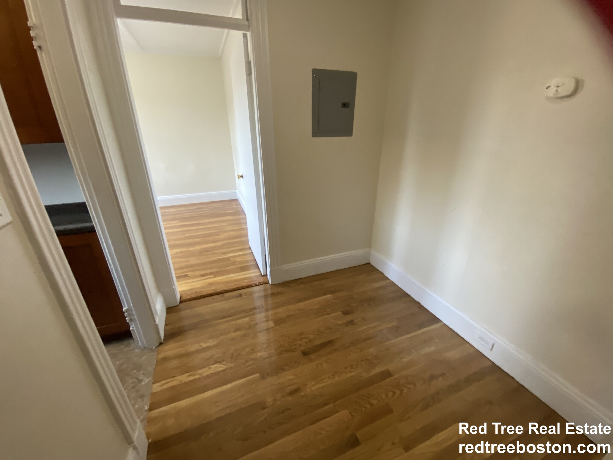 1185 Boylston St, Fenway