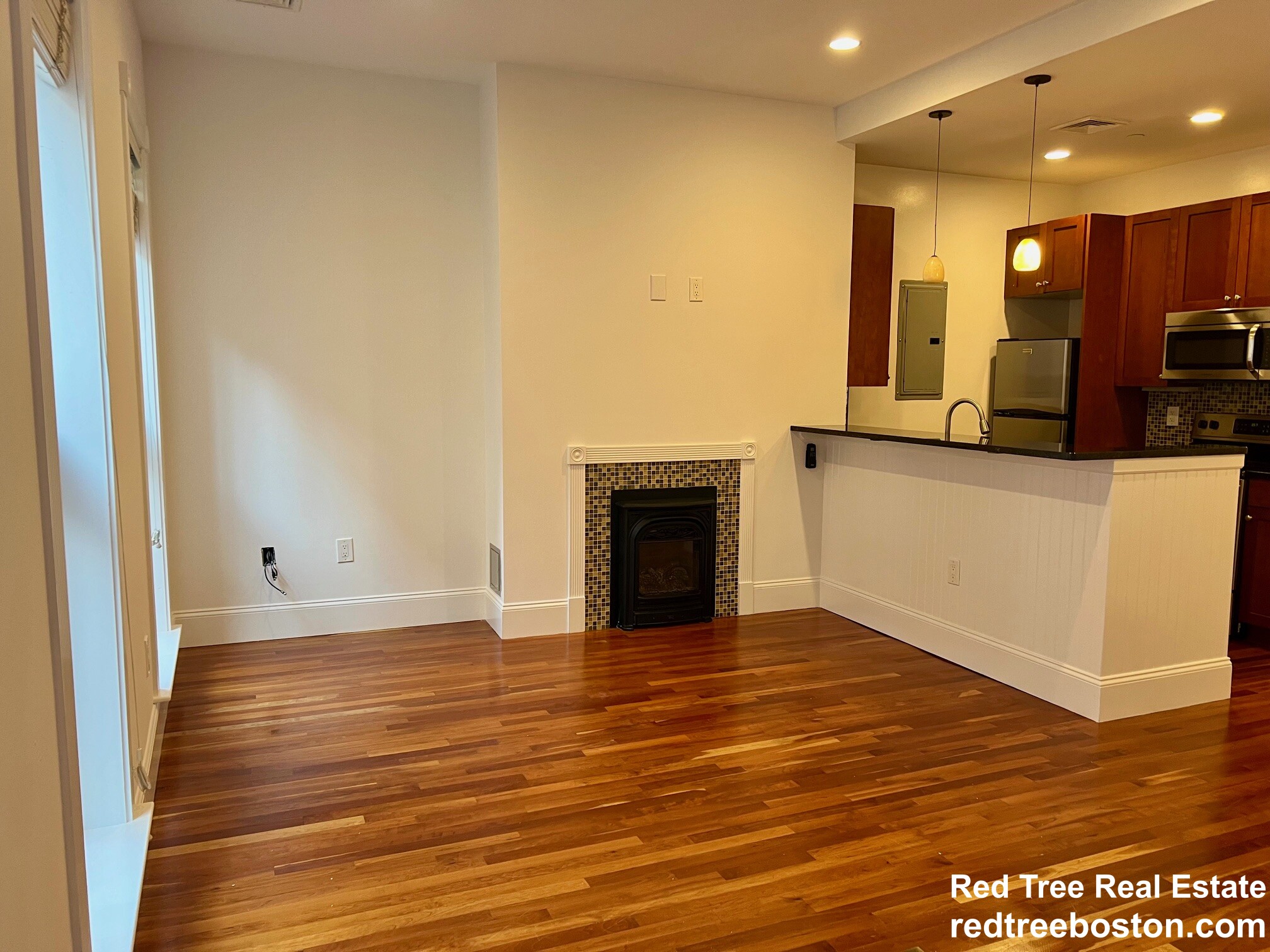 16 Temple St, Beacon Hill