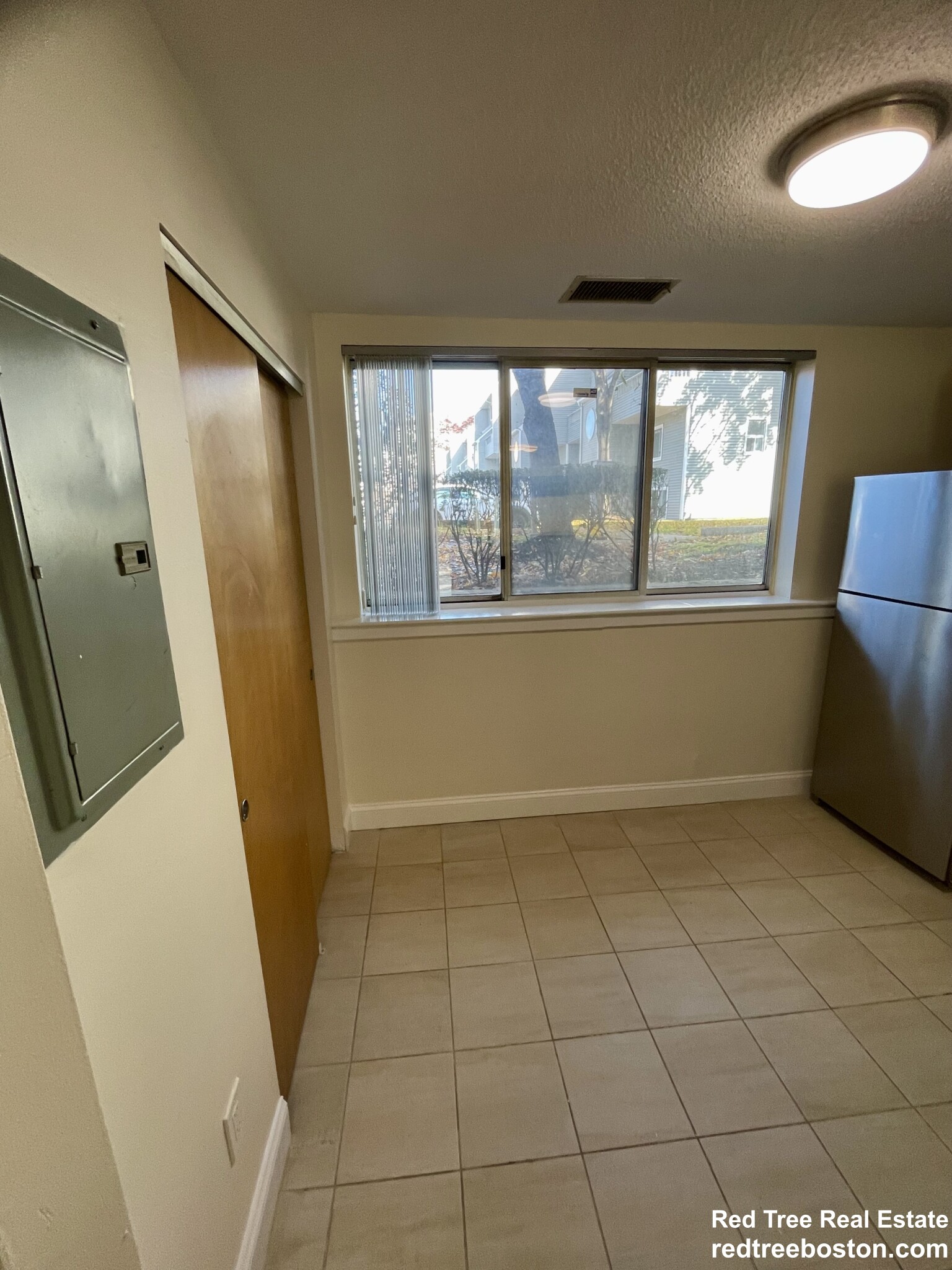 148 North Beacon St, Brighton