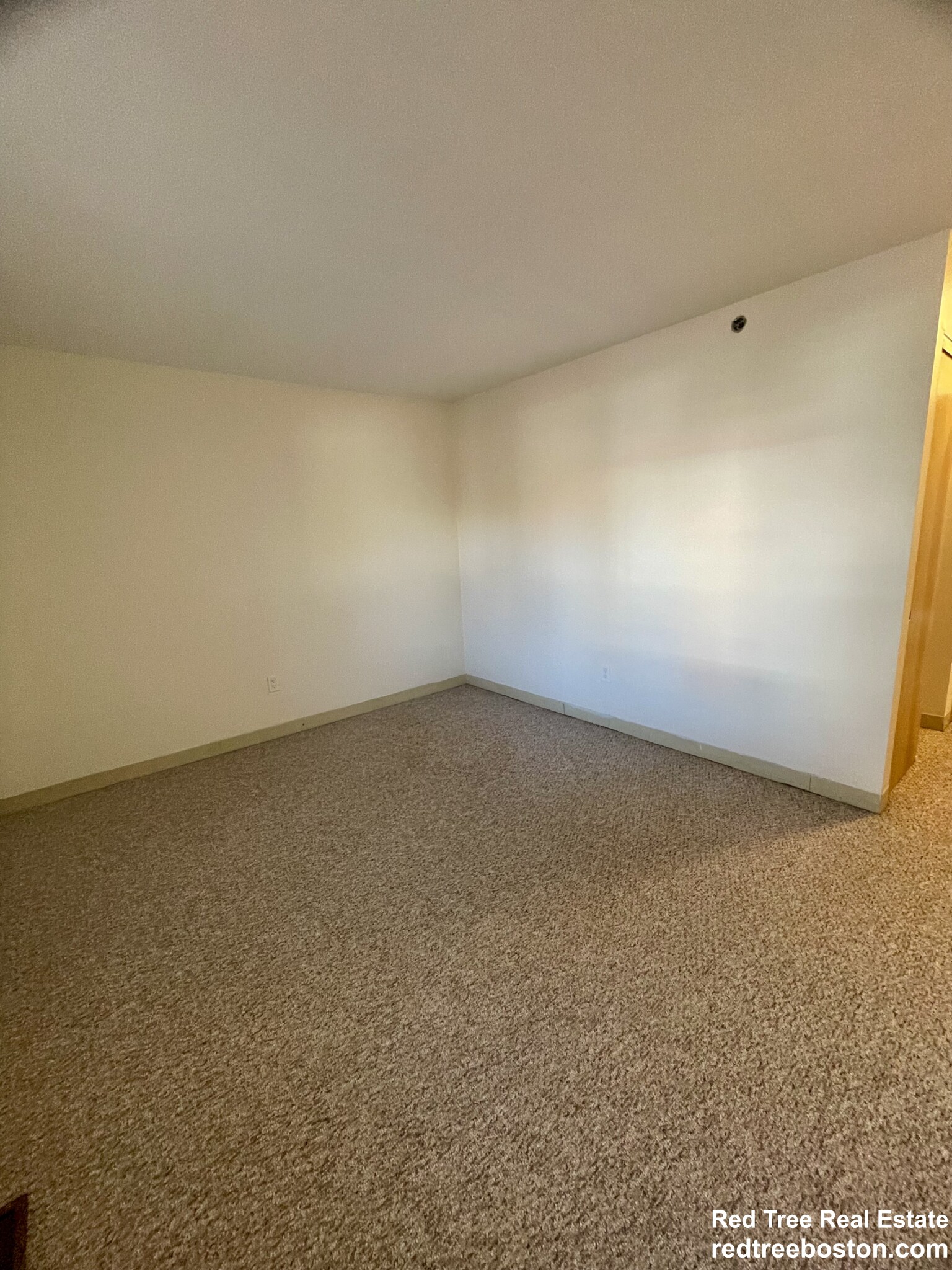 148 North Beacon St, Brighton