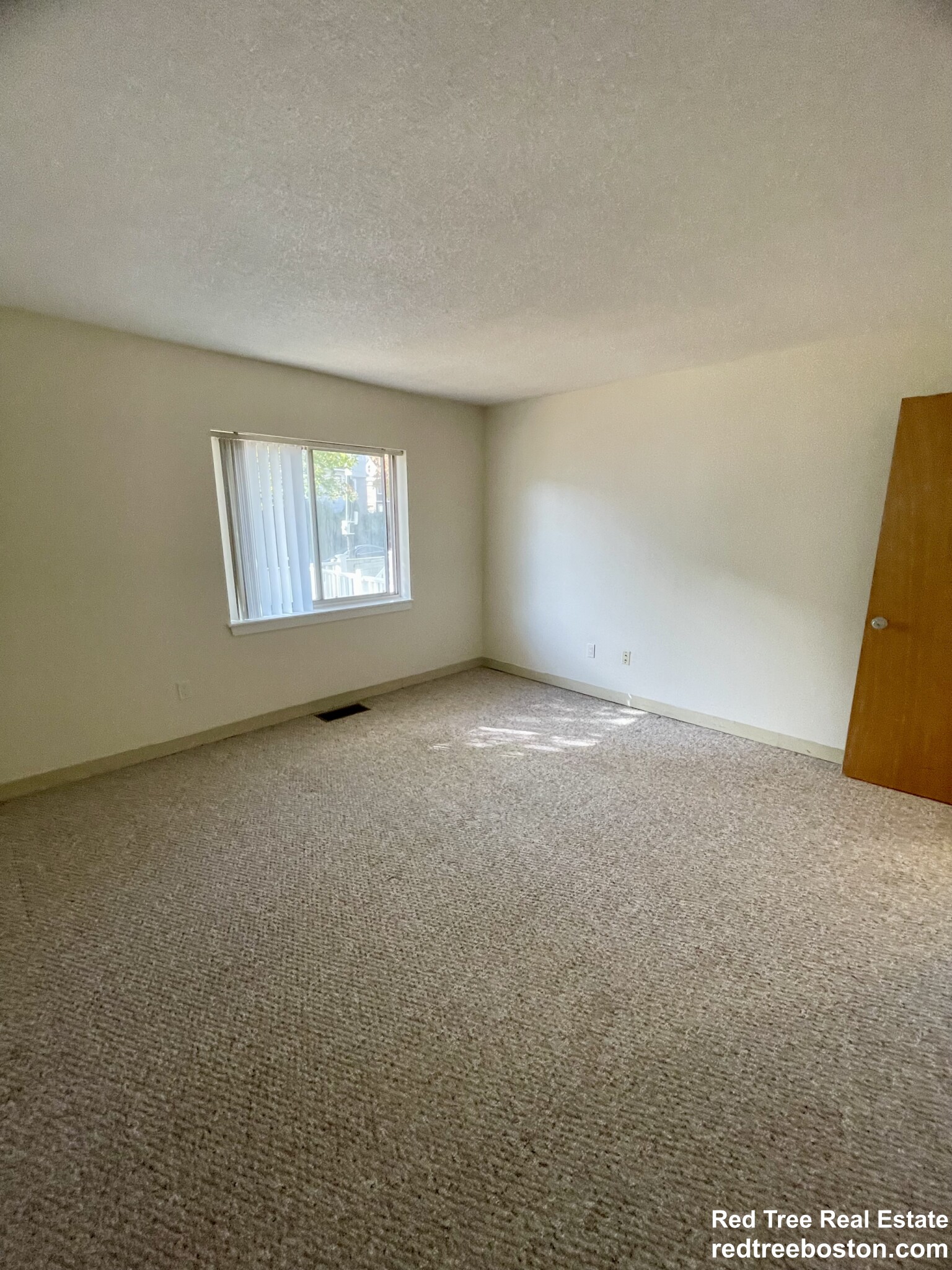 148 North Beacon St, Brighton