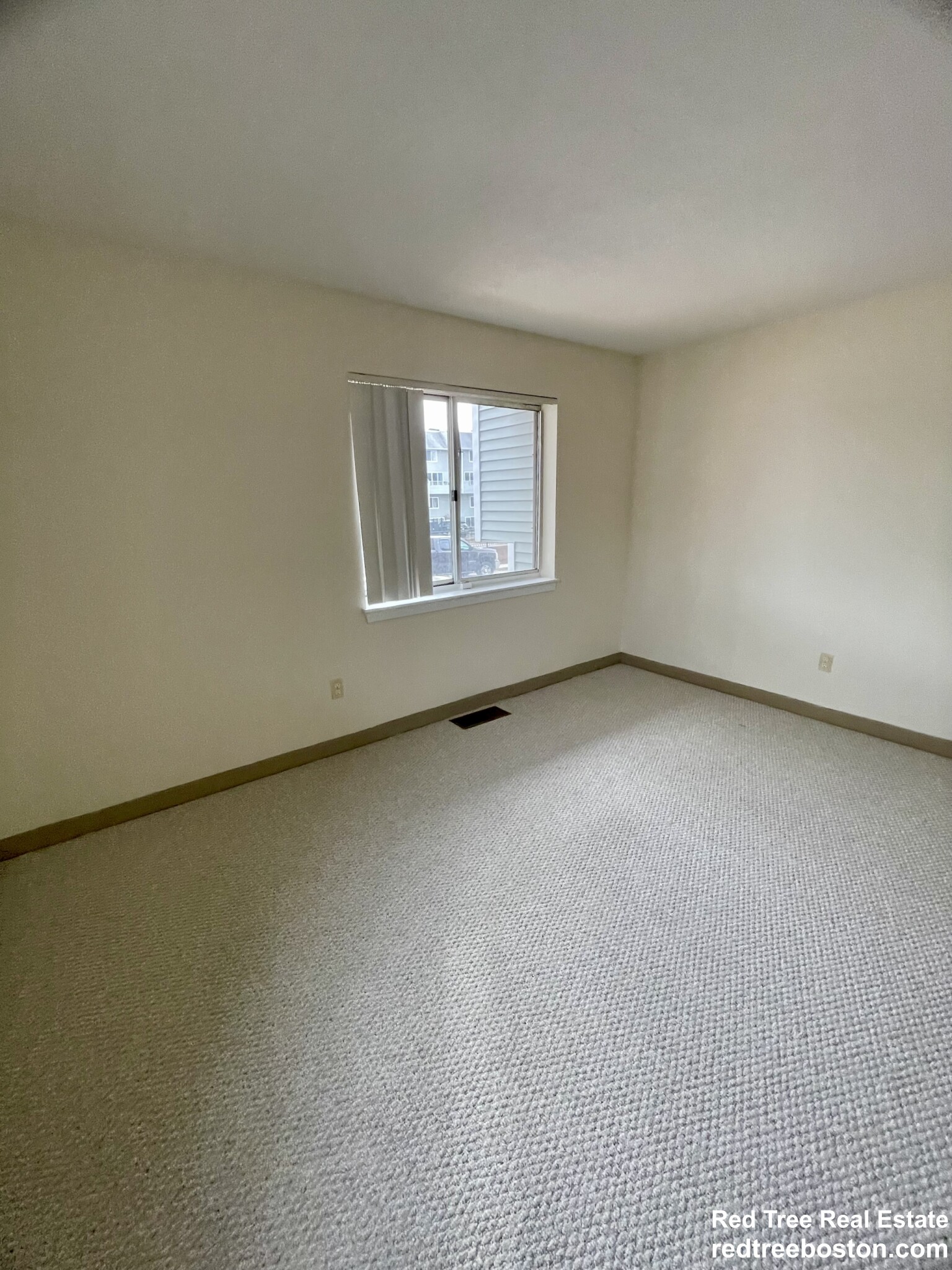 154 North Beacon St, Brighton