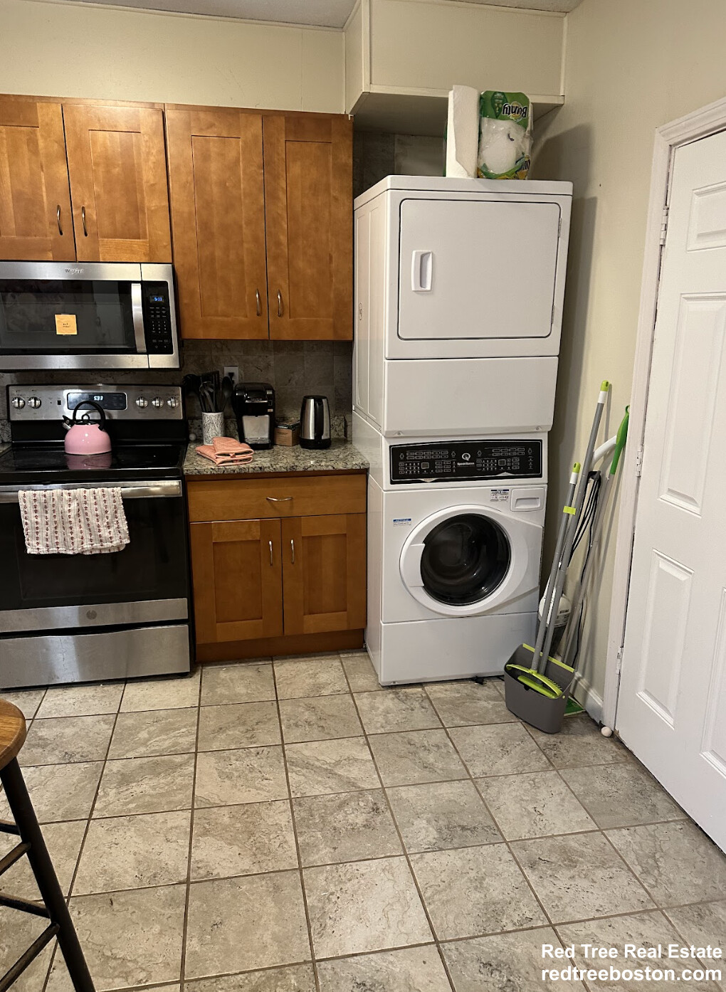 6 Bickford Ave, Mission Hill