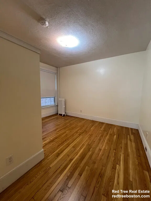 124 Glenville Ave, Allston