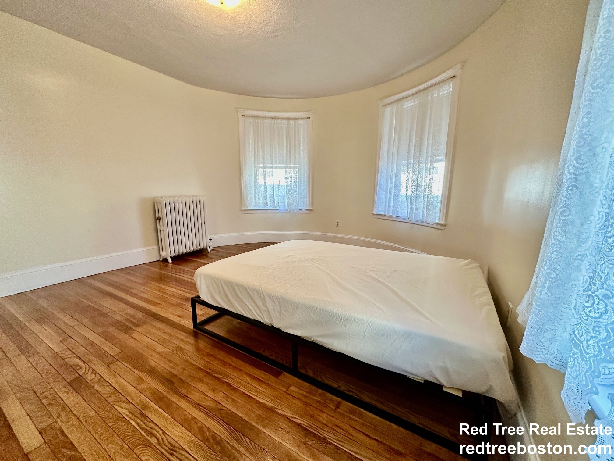 124 Glenville Ave, Allston