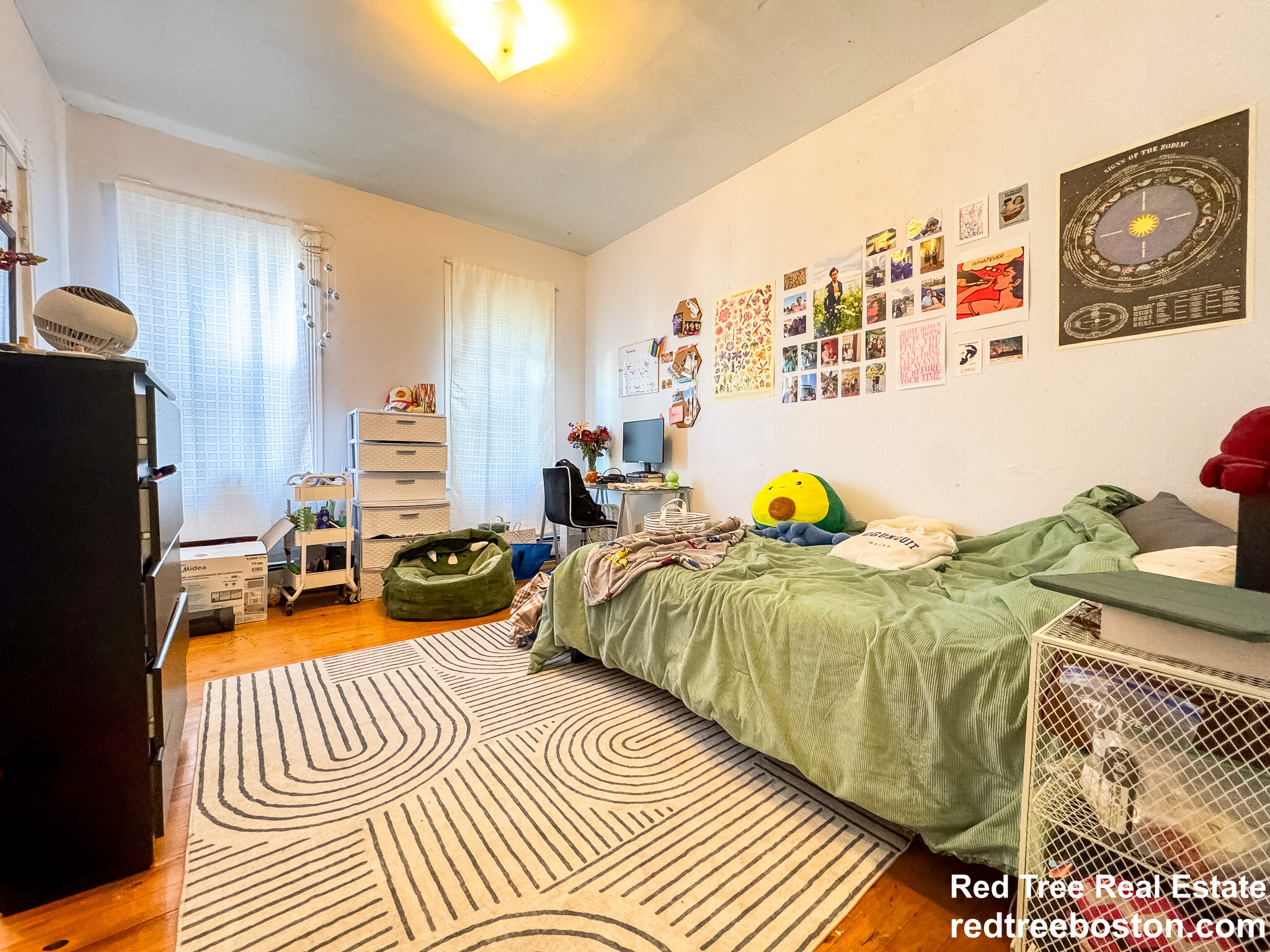 168 Hillside St, Mission Hill