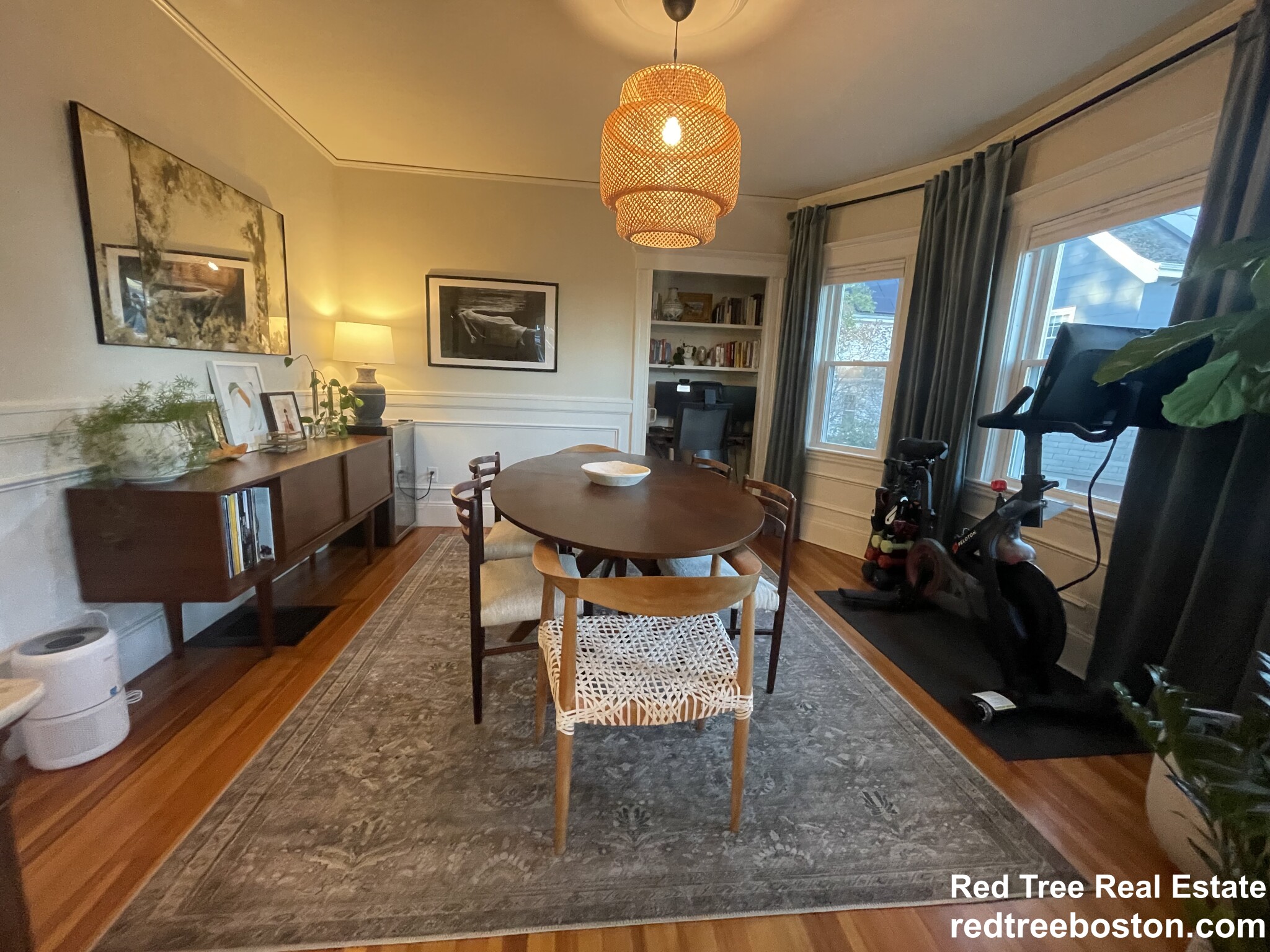 211 Roslindale Ave, Roslindale