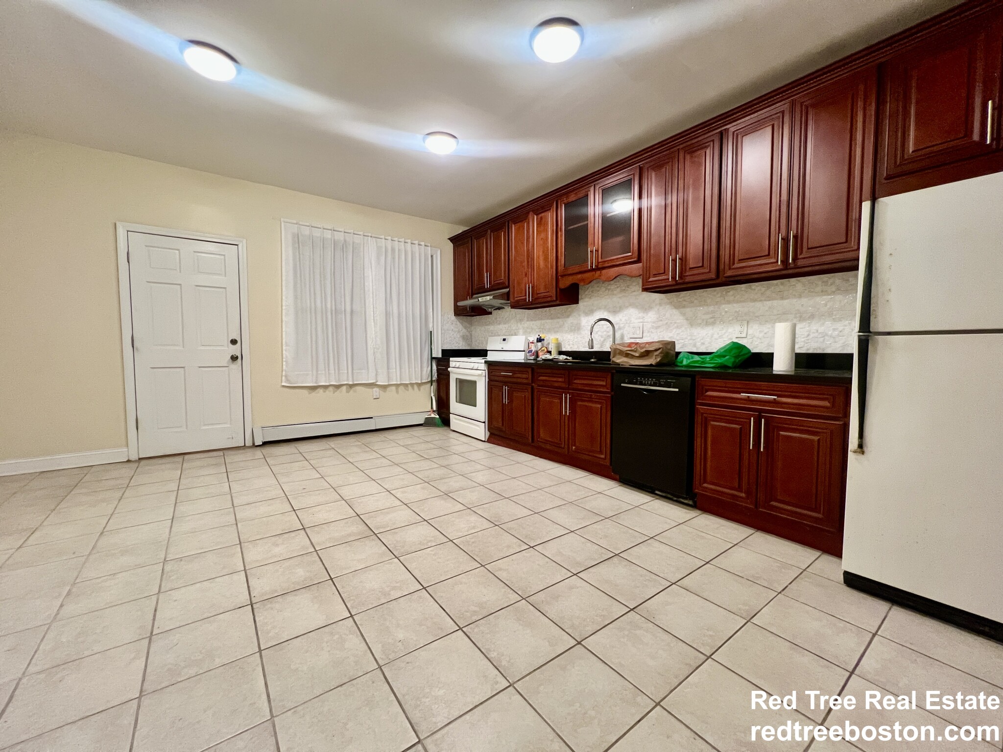 7 High Street Pl, Brookline