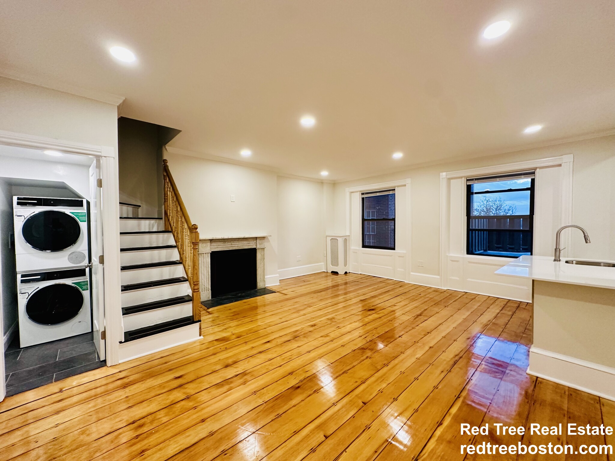 2 Joy St, Beacon Hill