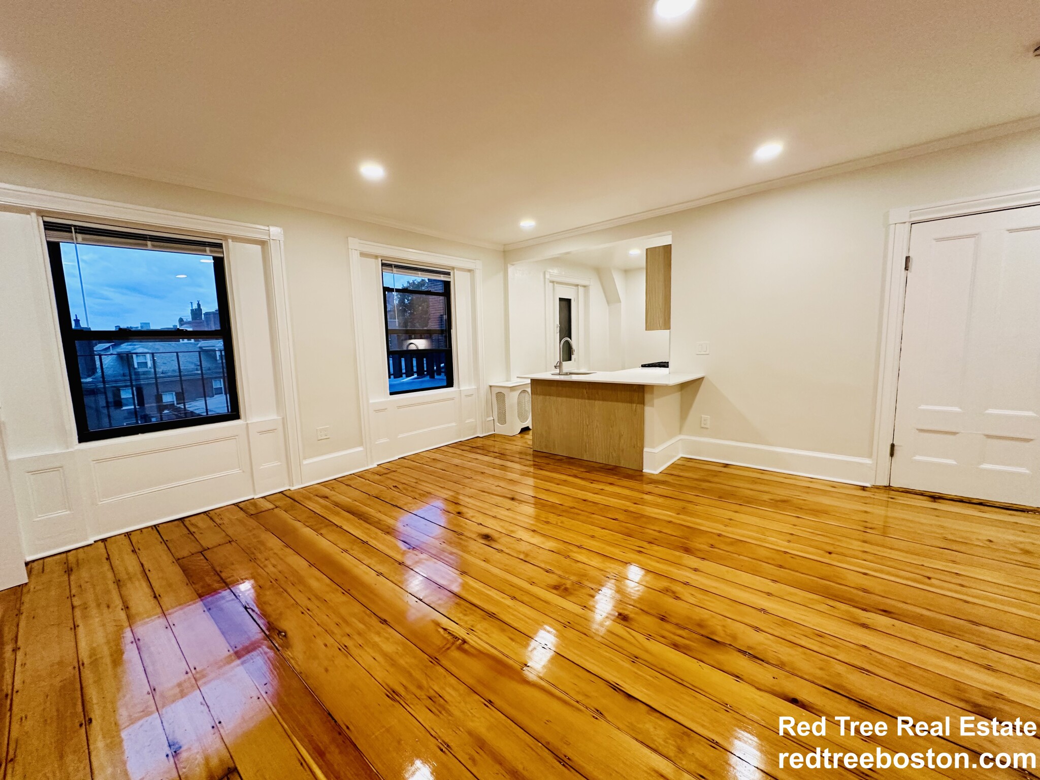 2 Joy St, Beacon Hill