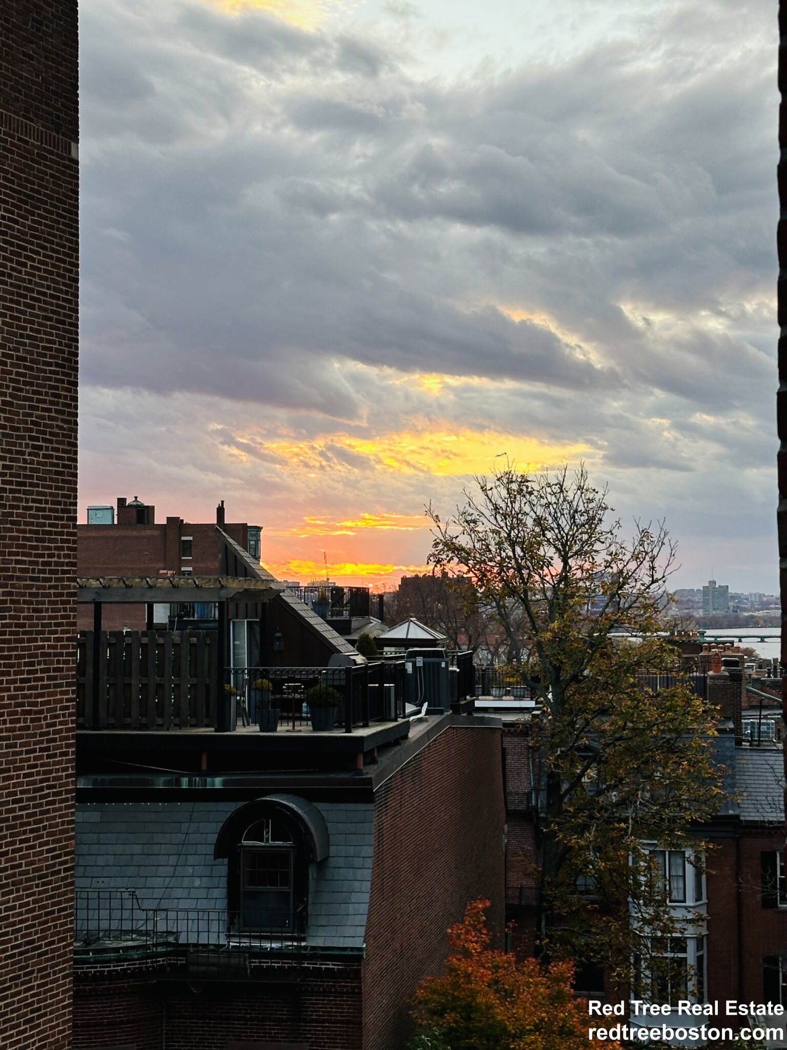 2 Joy St, Beacon Hill